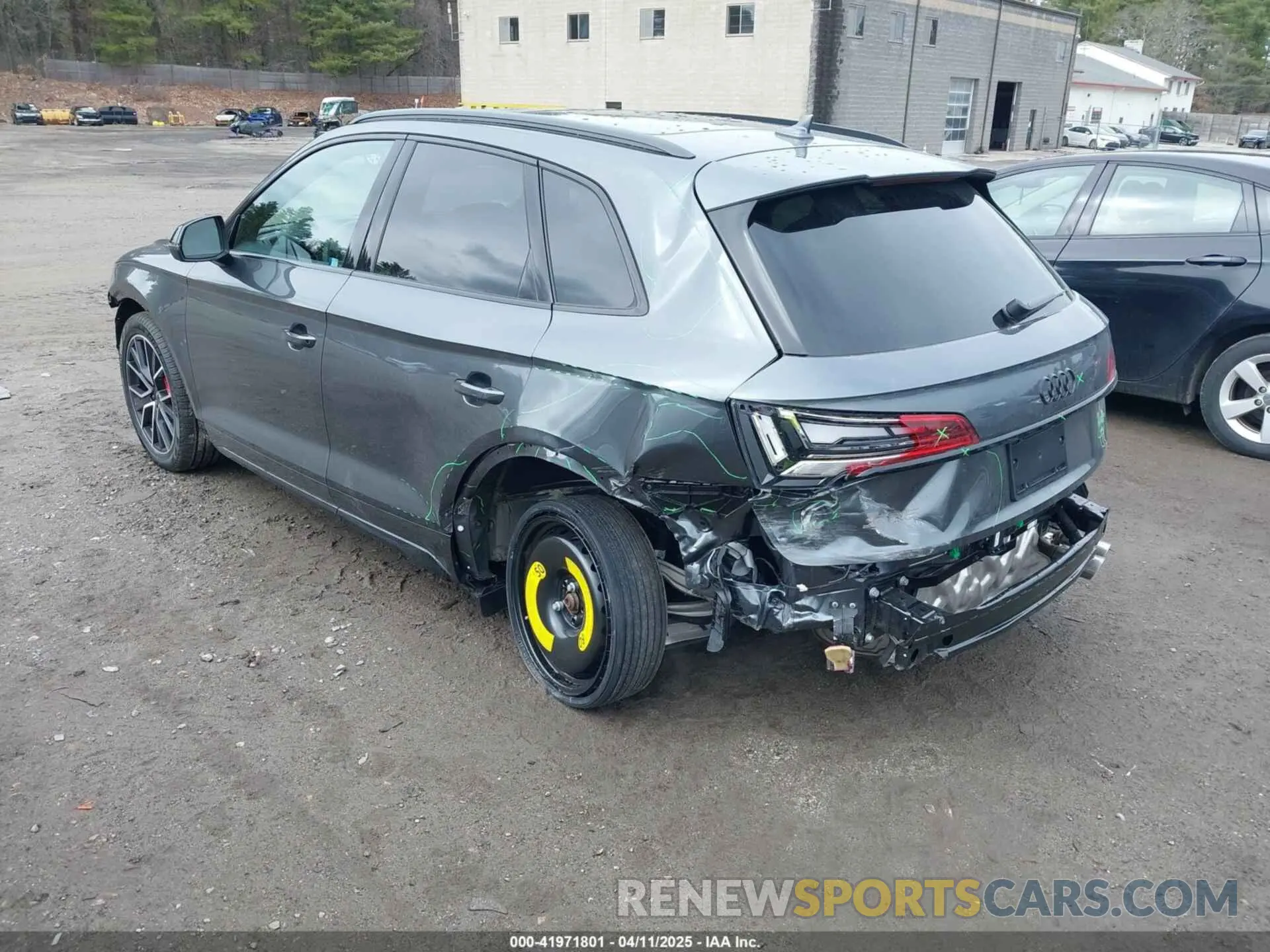 3 fotografías del automóvil dañado WA1B4AFY6S2052377 AUDI SQ5 2025