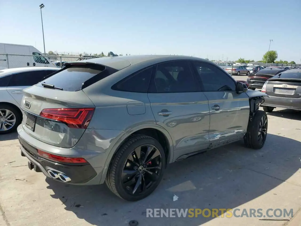 3 fotografías del automóvil dañado WA124AFY9N2032645 AUDI SQ5 SPORTB 2022