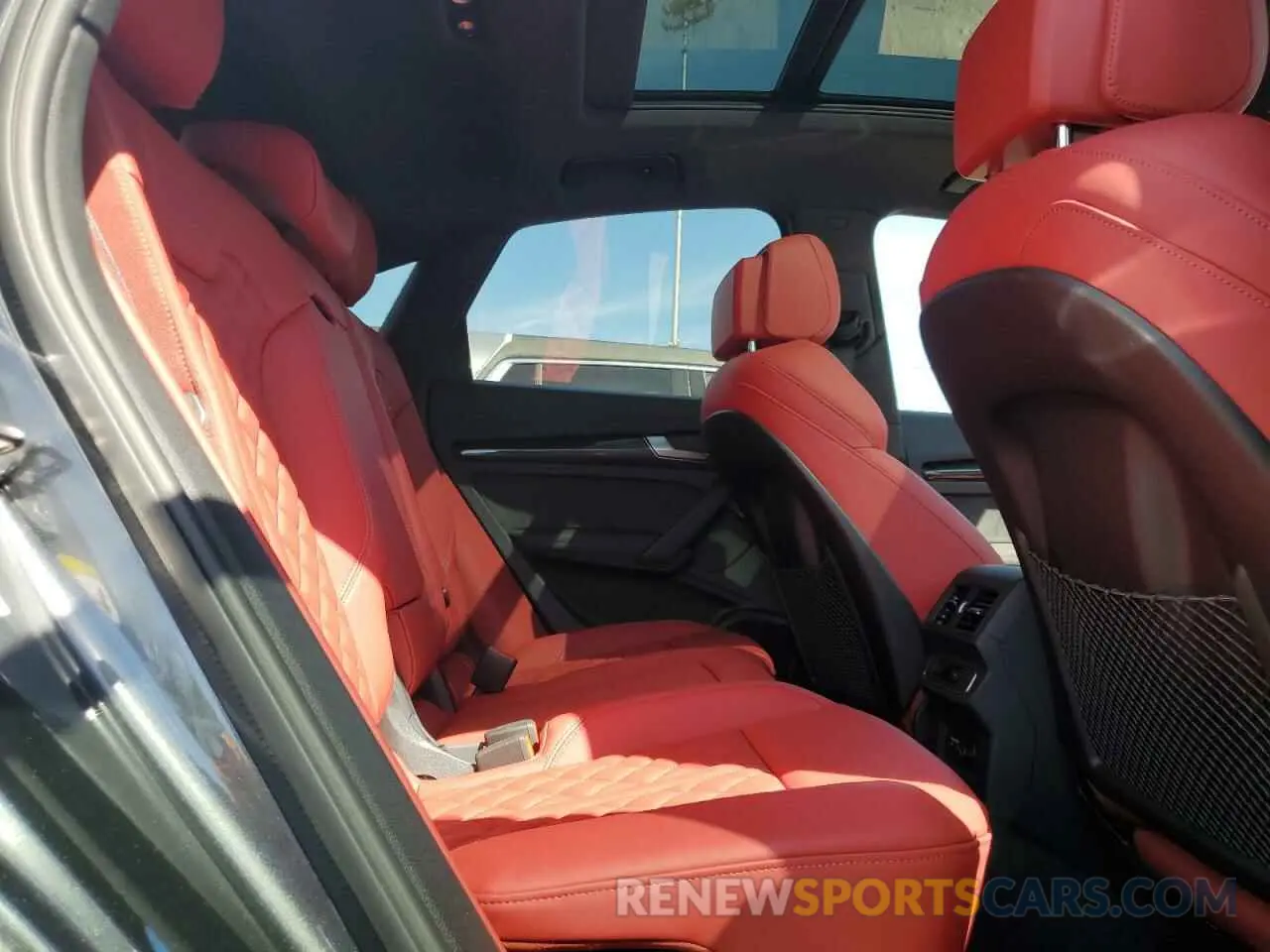 11 fotografías del automóvil dañado WA124AFY5S2055870 AUDI SQ5 SPORTB 2025