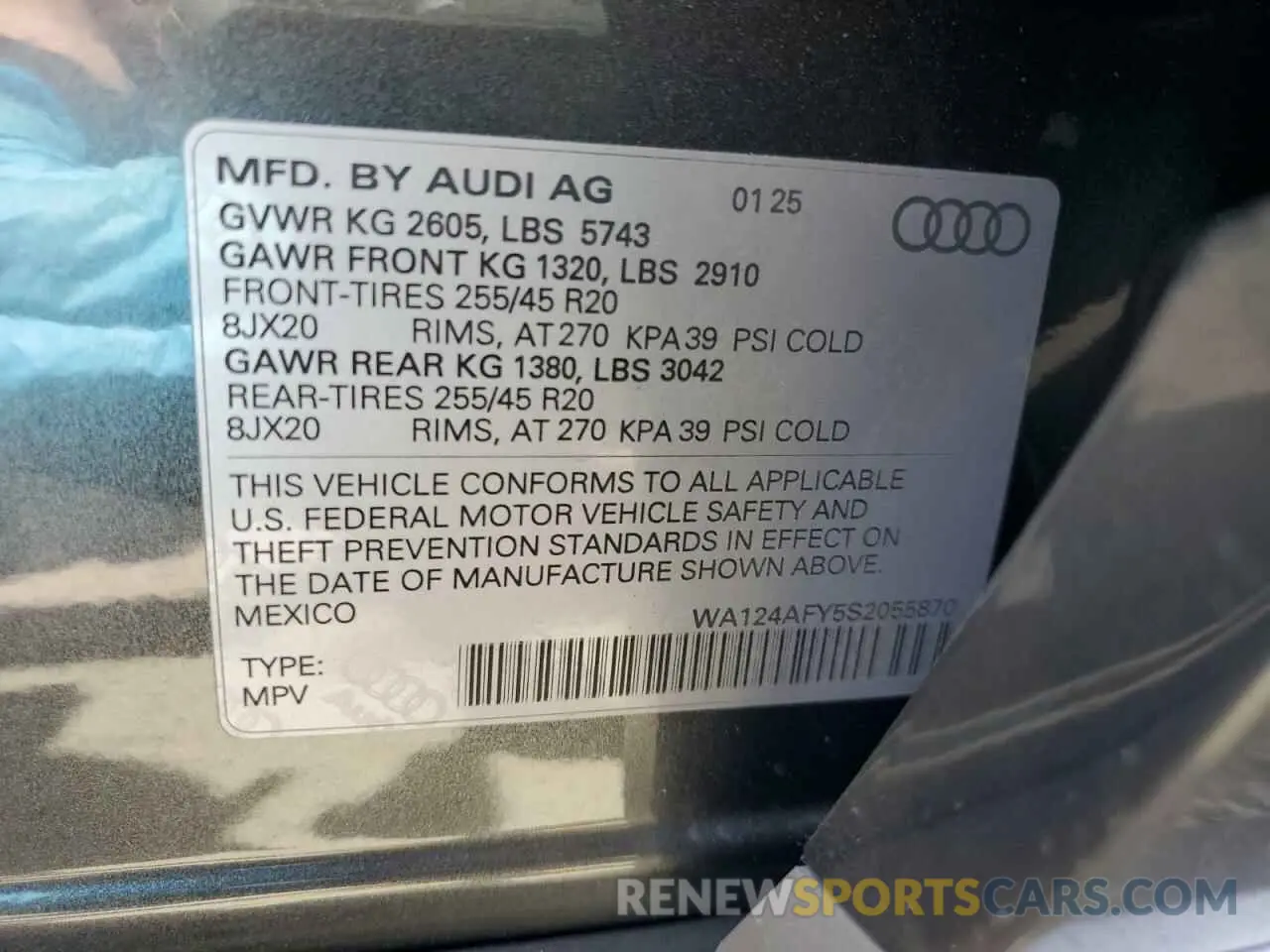 13 fotografías del automóvil dañado WA124AFY5S2055870 AUDI SQ5 SPORTB 2025