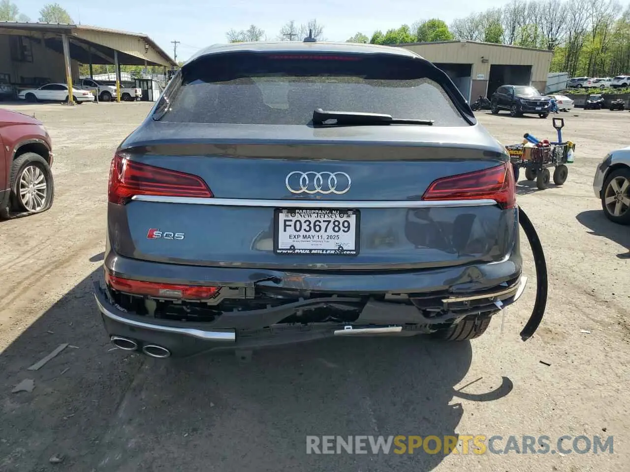 6 fotografías del automóvil dañado WA124AFY5S2055870 AUDI SQ5 SPORTB 2025