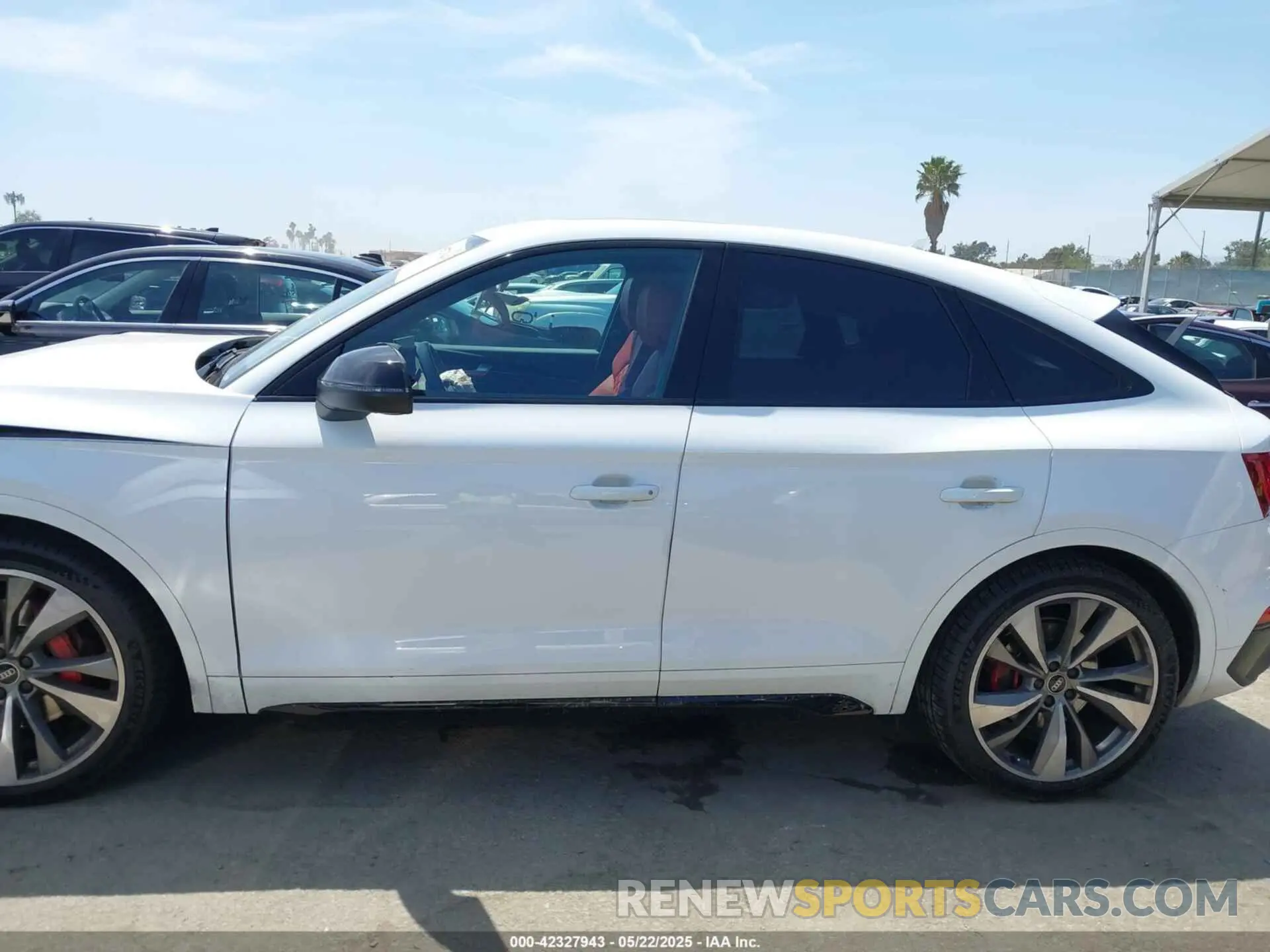 14 fotografías del automóvil dañado WA124AFY7P2036034 AUDI SQ5 SPORTBACK 2023