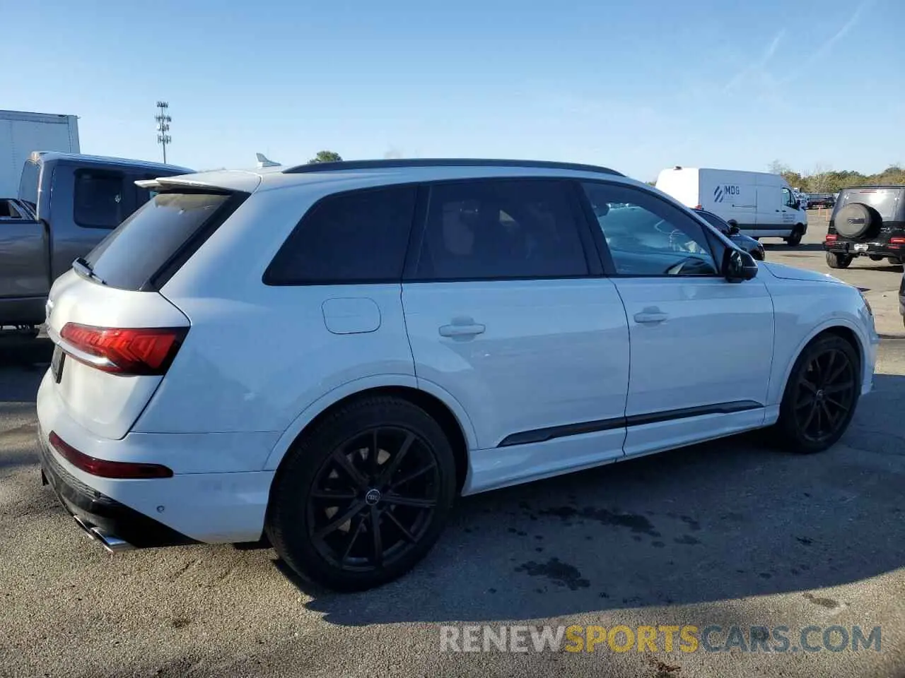 3 fotografías del automóvil dañado WA1VWAF75LD007631 AUDI SQ7 2020