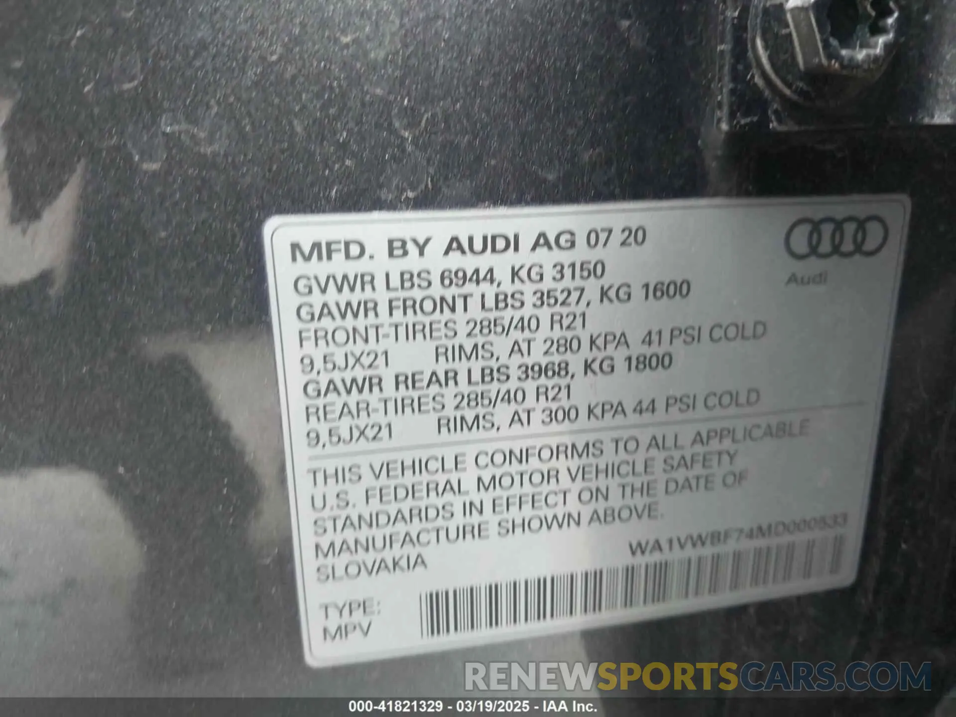 9 fotografías del automóvil dañado WA1VWBF74MD000533 AUDI SQ7 2021