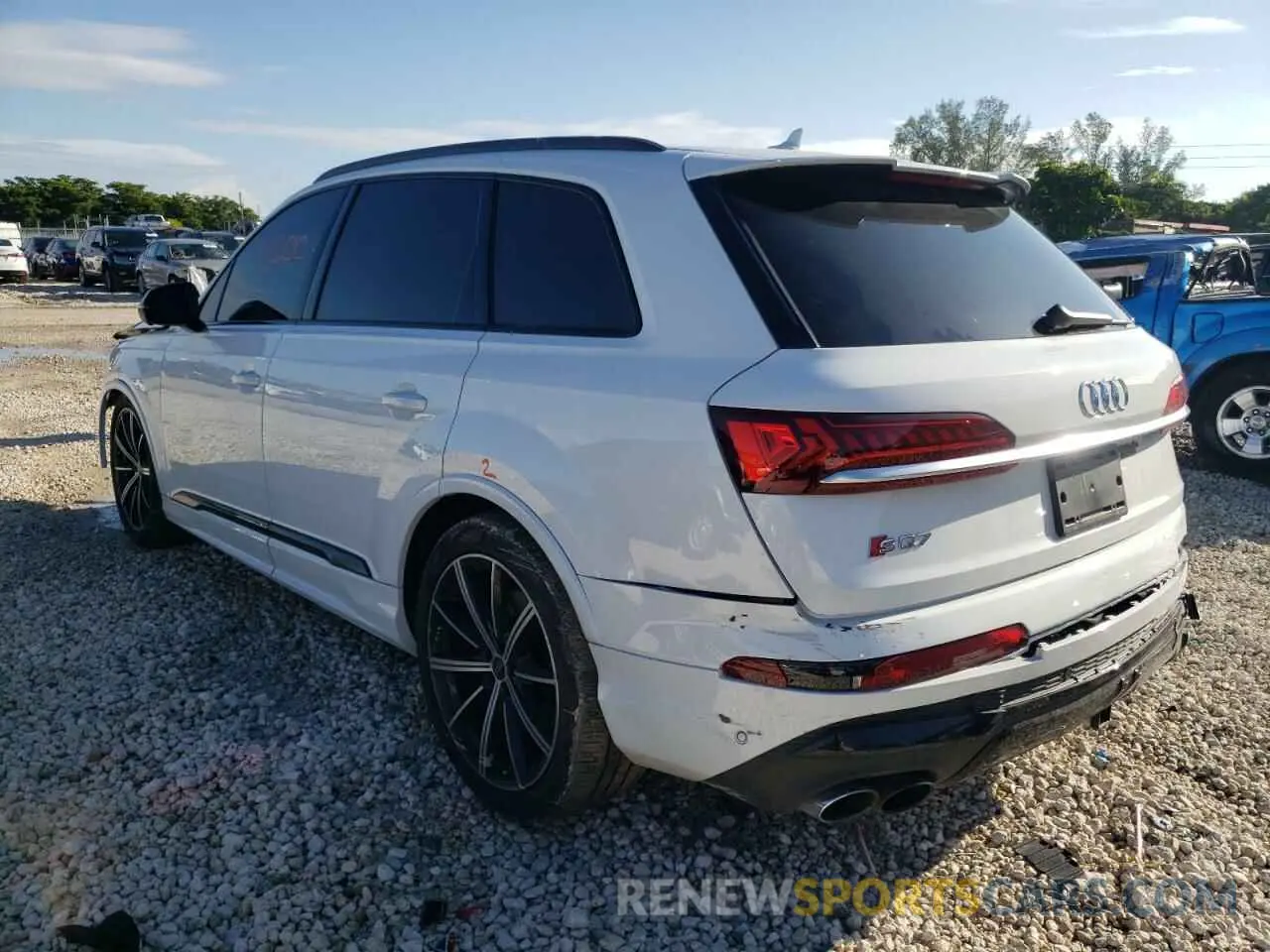3 fotografías del automóvil dañado WA1VWBF74MD020216 AUDI SQ7 2021