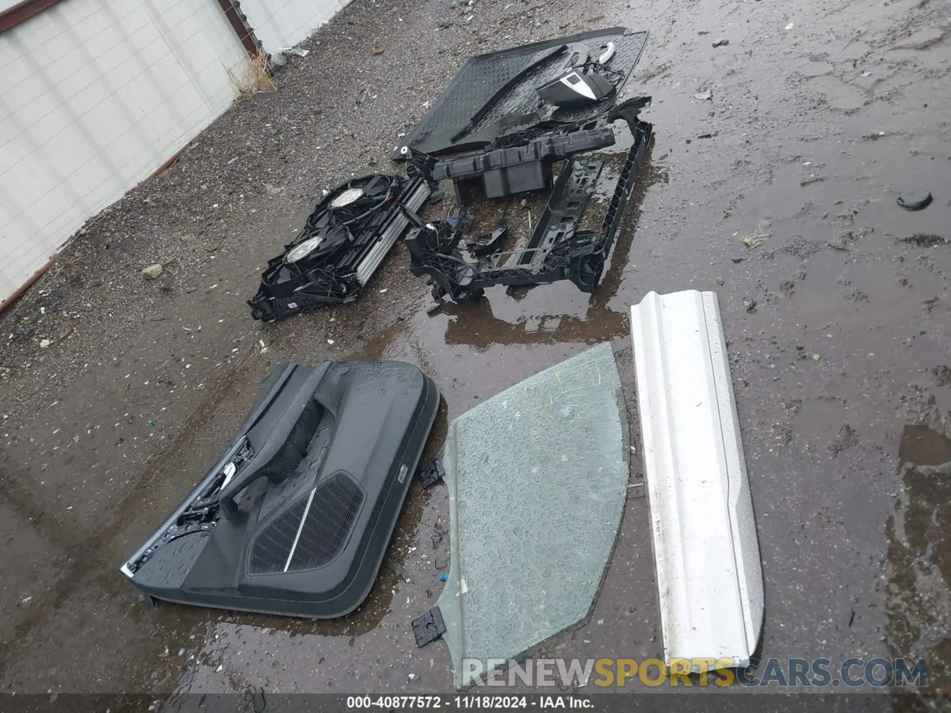 12 fotografías del automóvil dañado WA1VWBF77ND007090 AUDI SQ7 2022