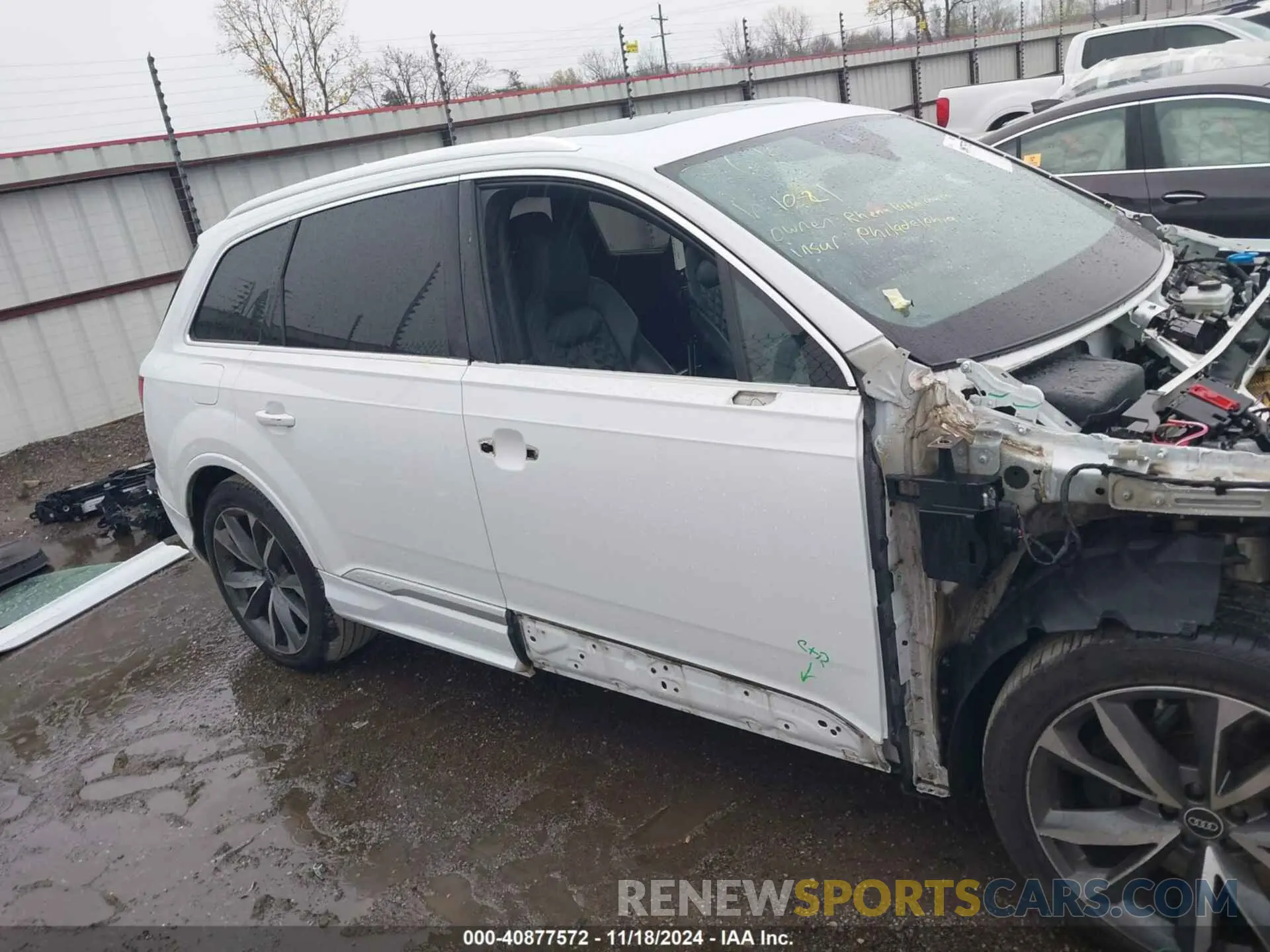 14 fotografías del automóvil dañado WA1VWBF77ND007090 AUDI SQ7 2022