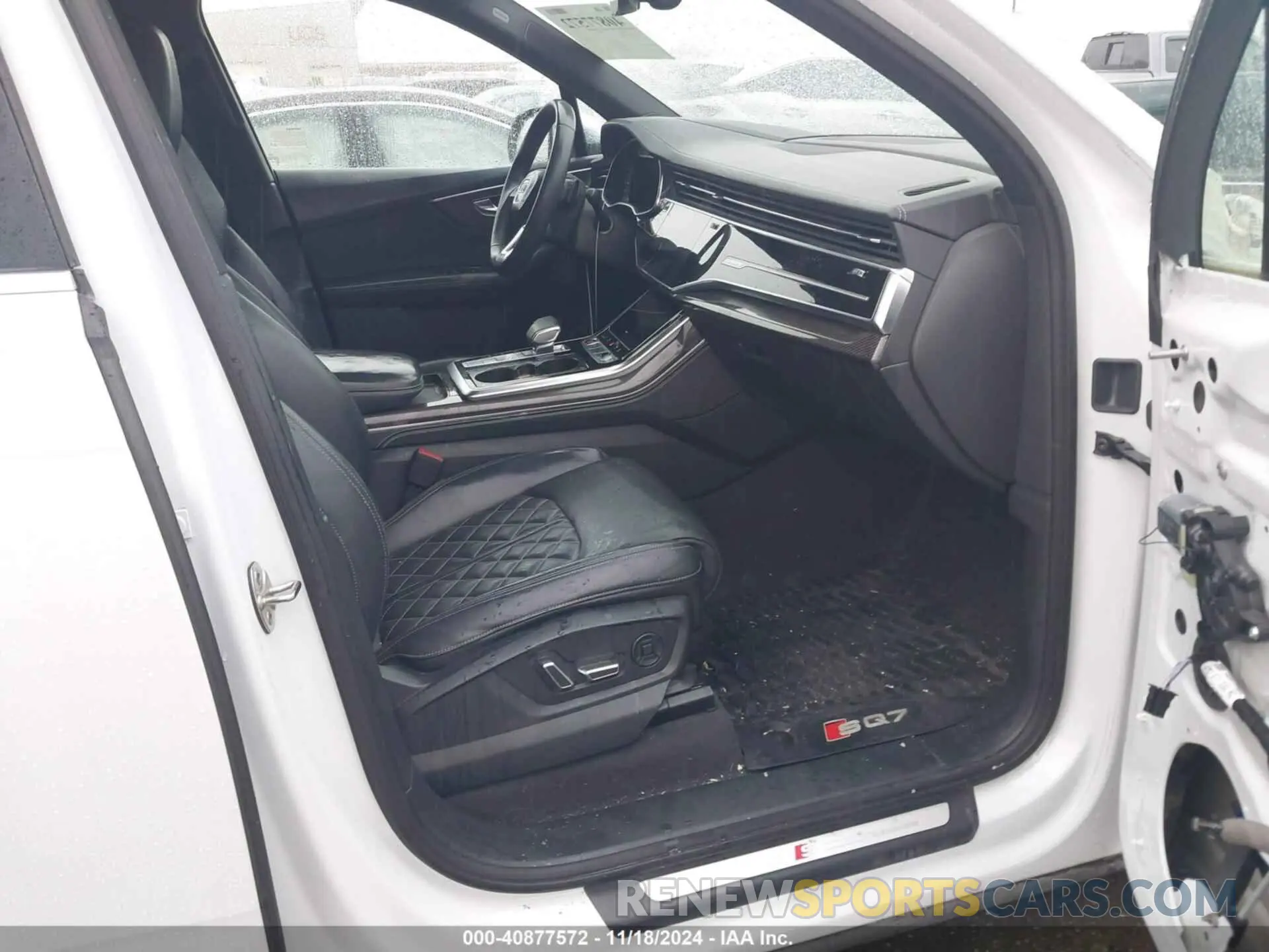 5 fotografías del automóvil dañado WA1VWBF77ND007090 AUDI SQ7 2022
