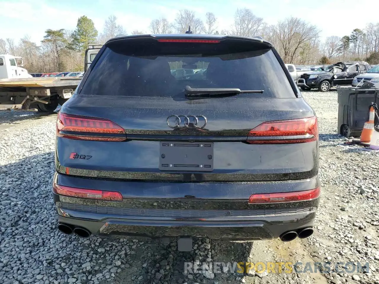 6 fotografías del automóvil dañado WA1AWBF77PD024442 AUDI SQ7 2023