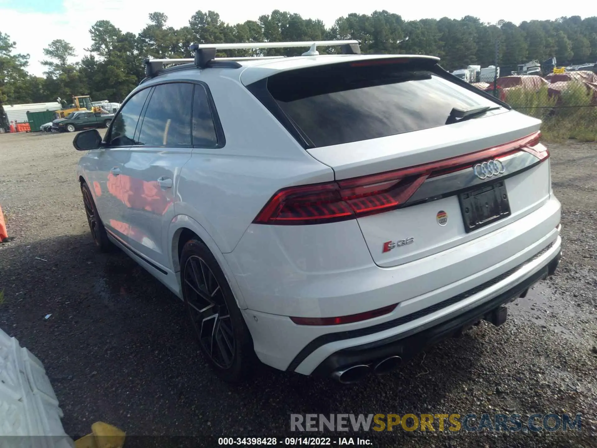 3 fotografías del automóvil dañado WA1AWAF16LD026473 AUDI SQ8 2020