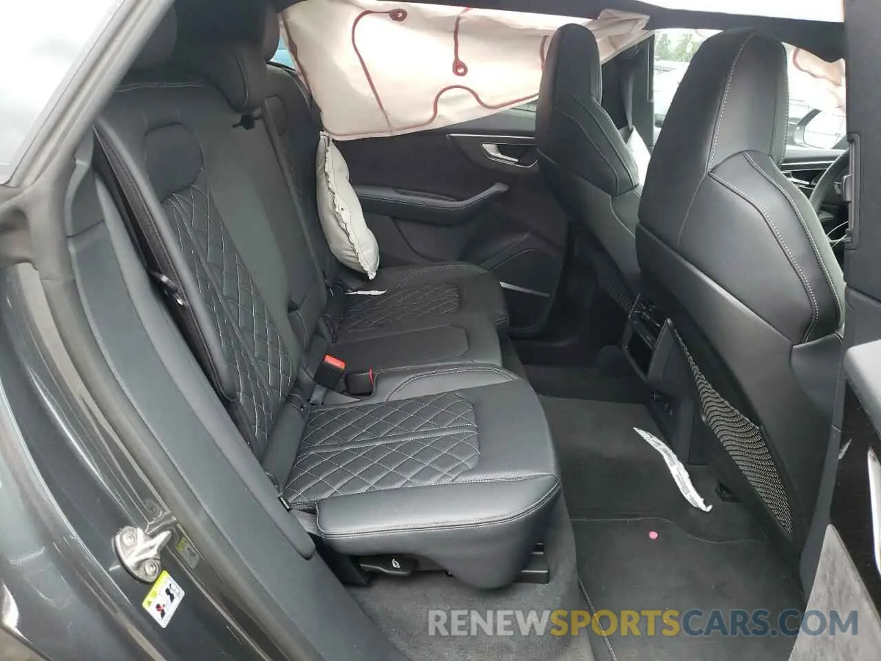6 fotografías del automóvil dañado WA1CWBF12MD001781 AUDI SQ8 2021