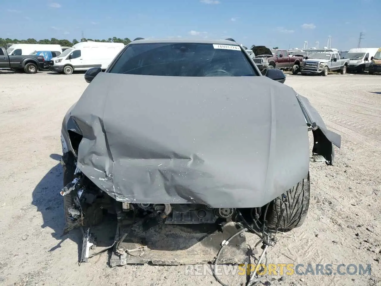 5 fotografías del automóvil dañado WA1CWBF17MD008130 AUDI SQ8 2021