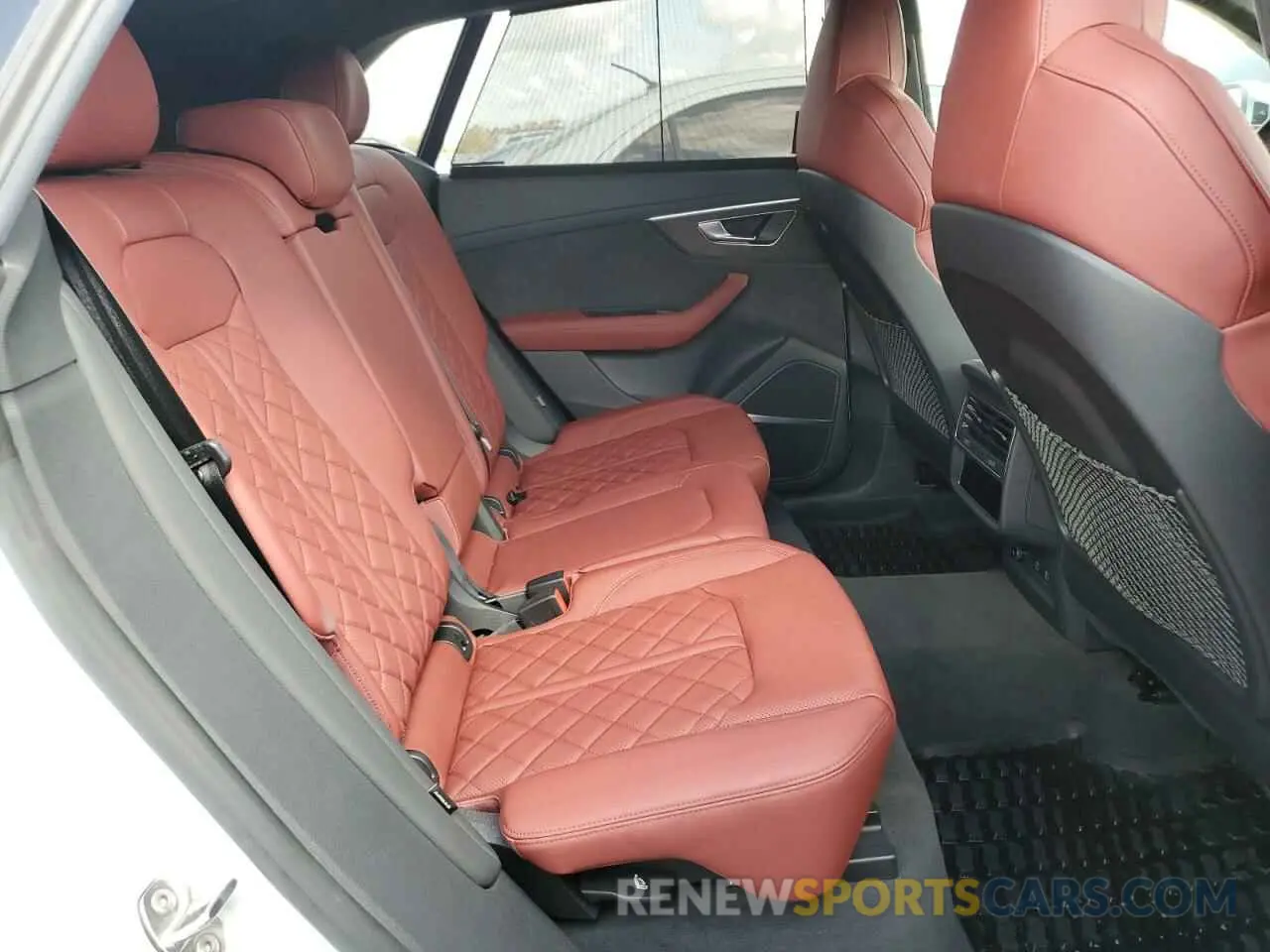 6 fotografías del automóvil dañado WA1CWBF17MD012128 AUDI SQ8 2021