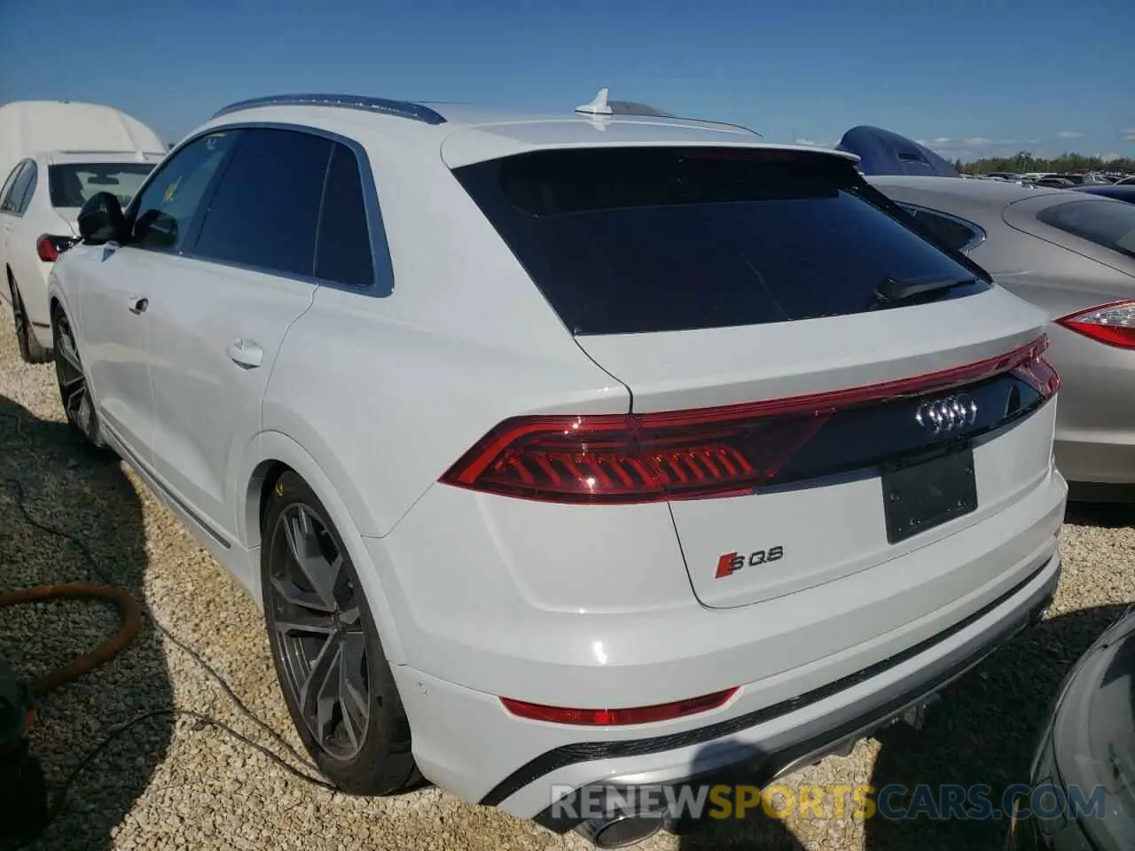 3 fotografías del automóvil dañado WA1CWBF19MD038276 AUDI SQ8 2021