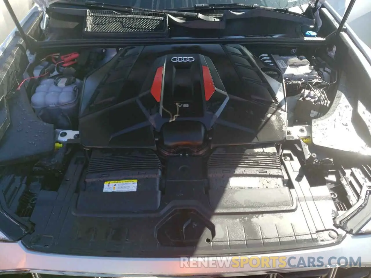 7 fotografías del automóvil dañado WA1CWBF19MD038276 AUDI SQ8 2021