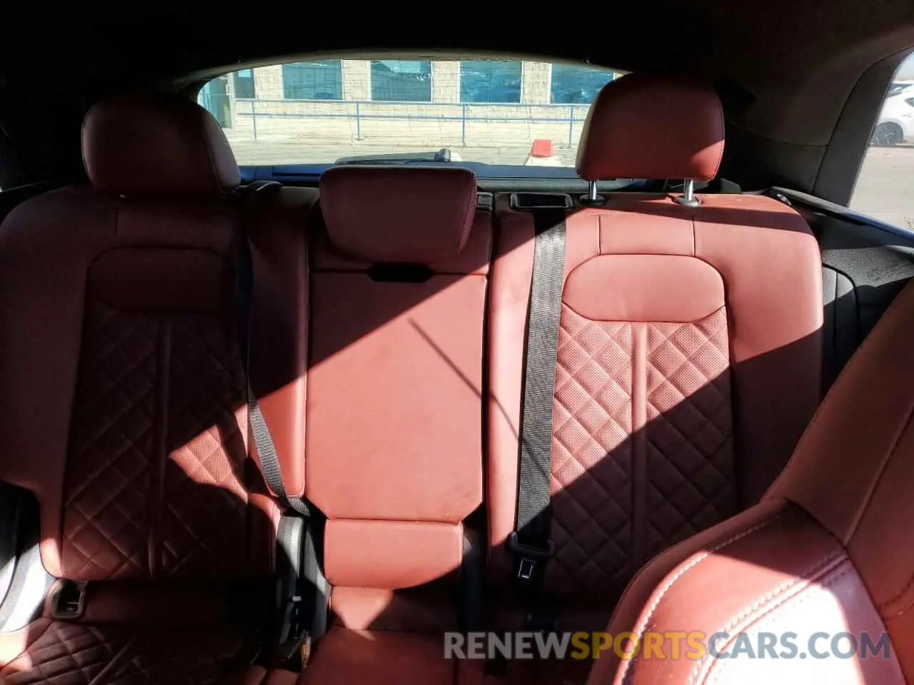 10 fotografías del automóvil dañado WA1AWBF13PD045137 AUDI SQ8 2023