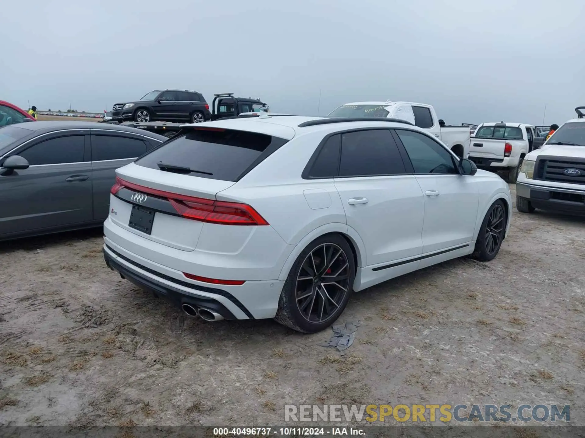 4 fotografías del automóvil dañado WA1CWBF1XPD040171 AUDI SQ8 2023