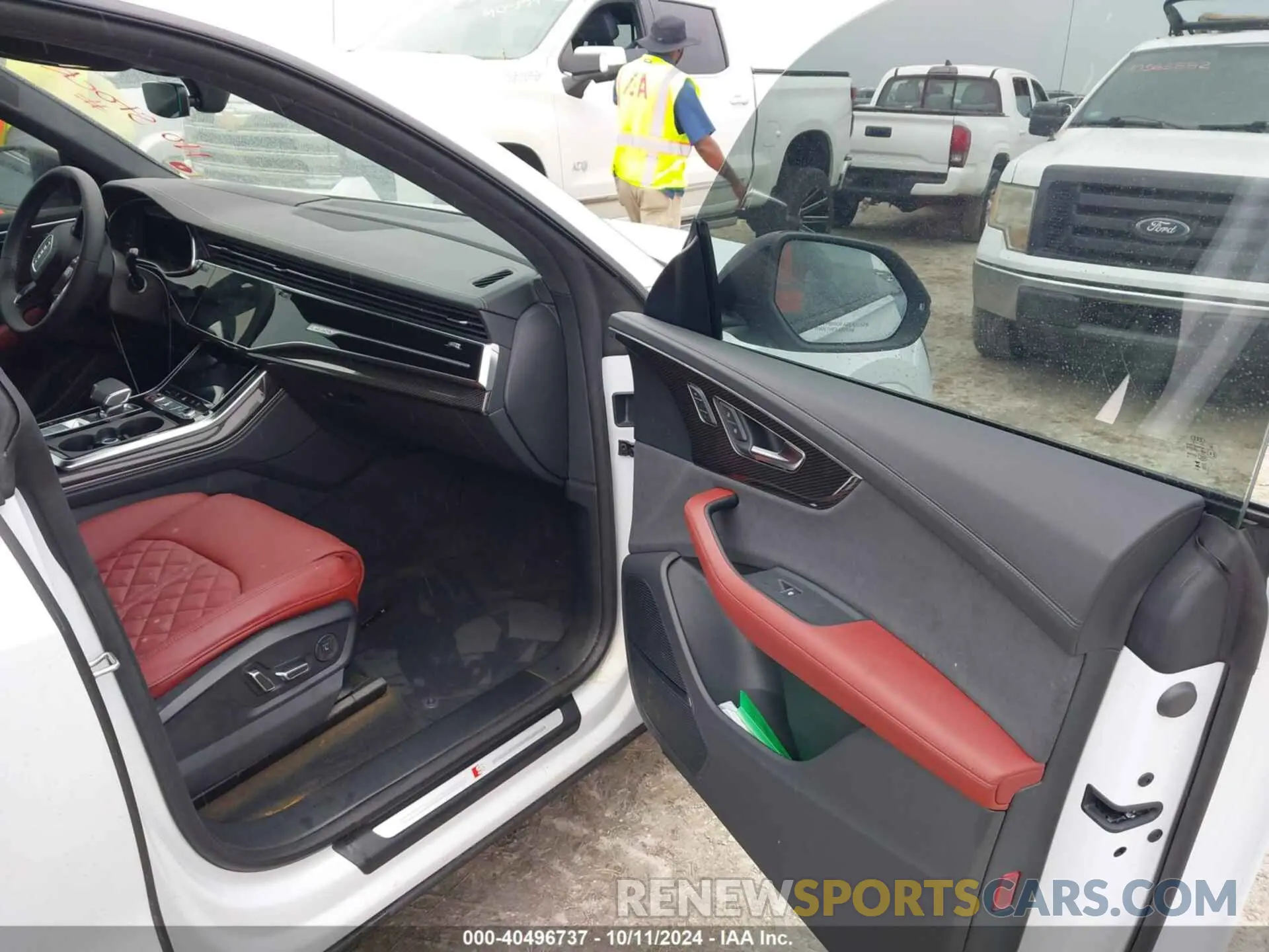 5 fotografías del automóvil dañado WA1CWBF1XPD040171 AUDI SQ8 2023