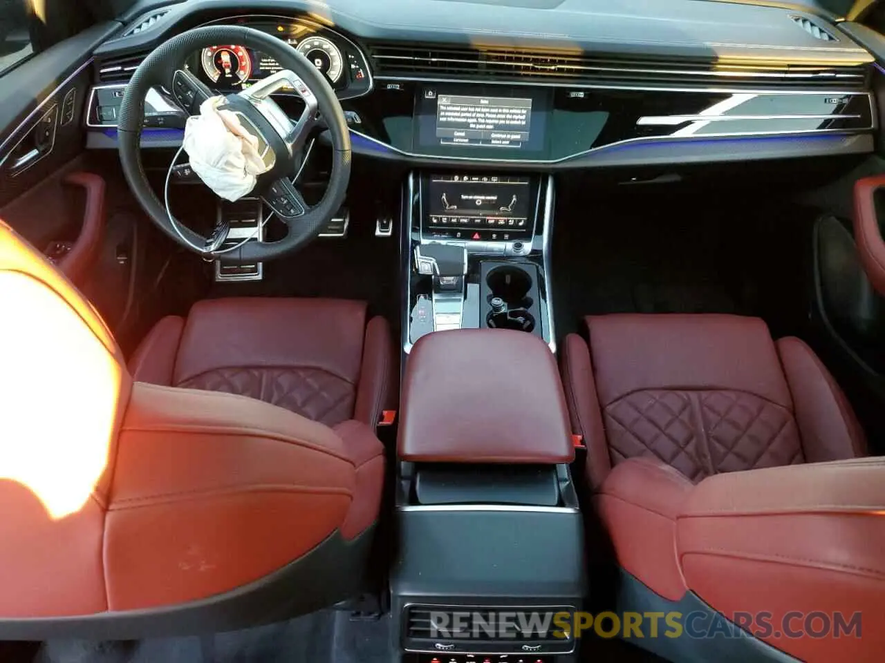 8 fotografías del automóvil dañado WA1AWBF11RD008140 AUDI SQ8 2024
