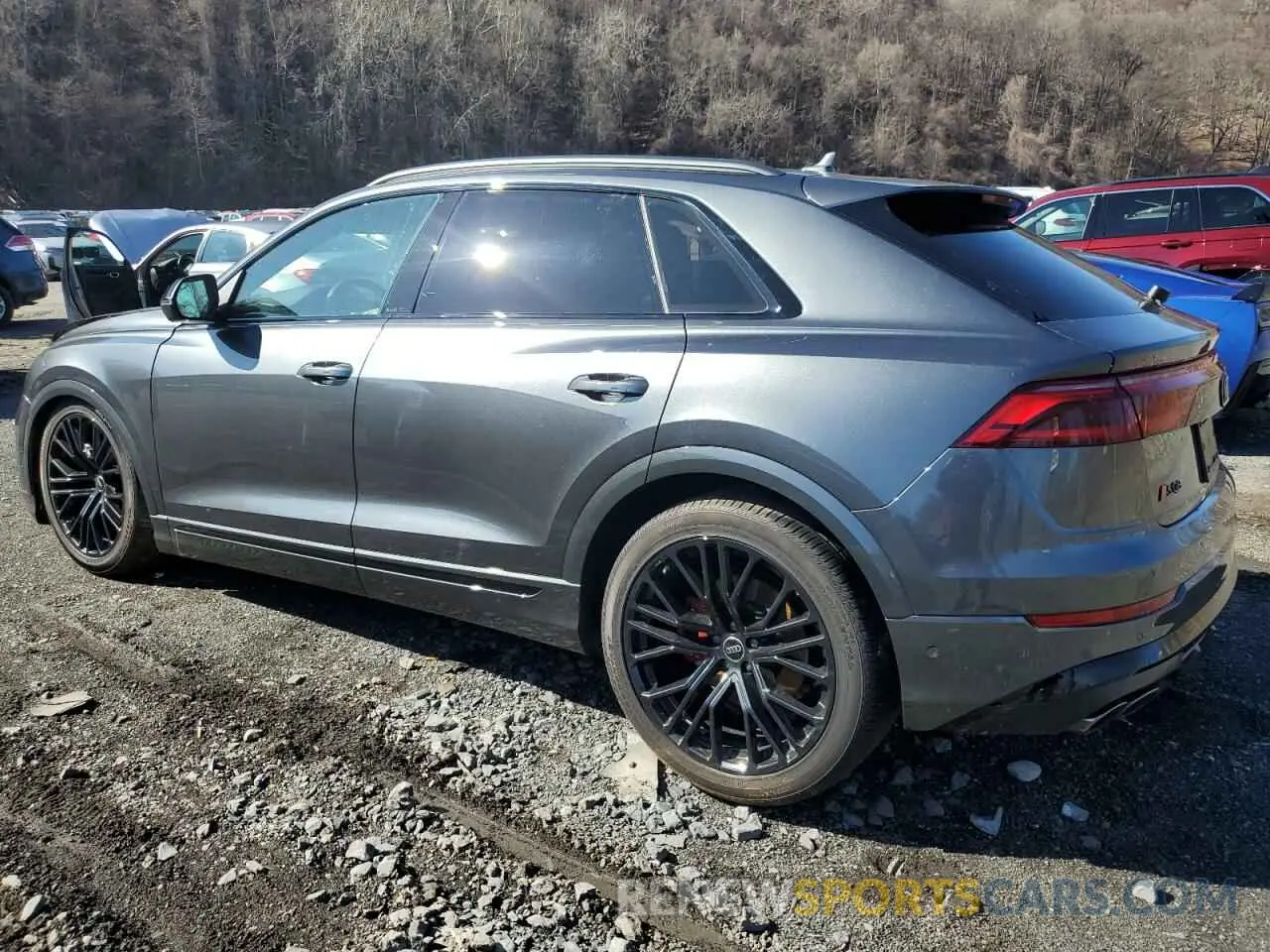 2 fotografías del automóvil dañado WA1AWBF17RD008918 AUDI SQ8 2024