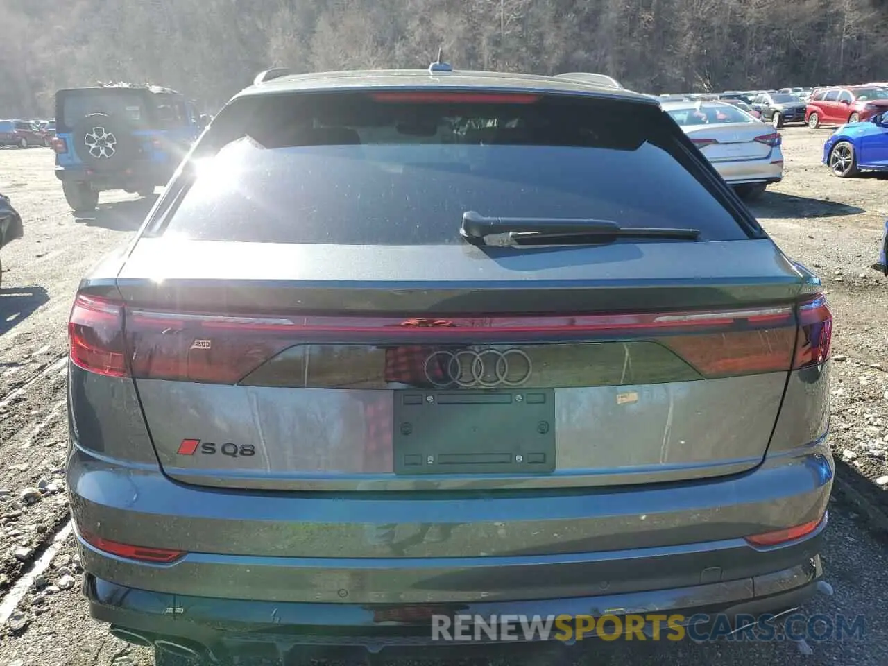 6 fotografías del automóvil dañado WA1AWBF17RD008918 AUDI SQ8 2024