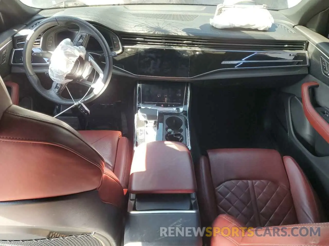 8 fotografías del automóvil dañado WA1AWBF19RD005714 AUDI SQ8 2024