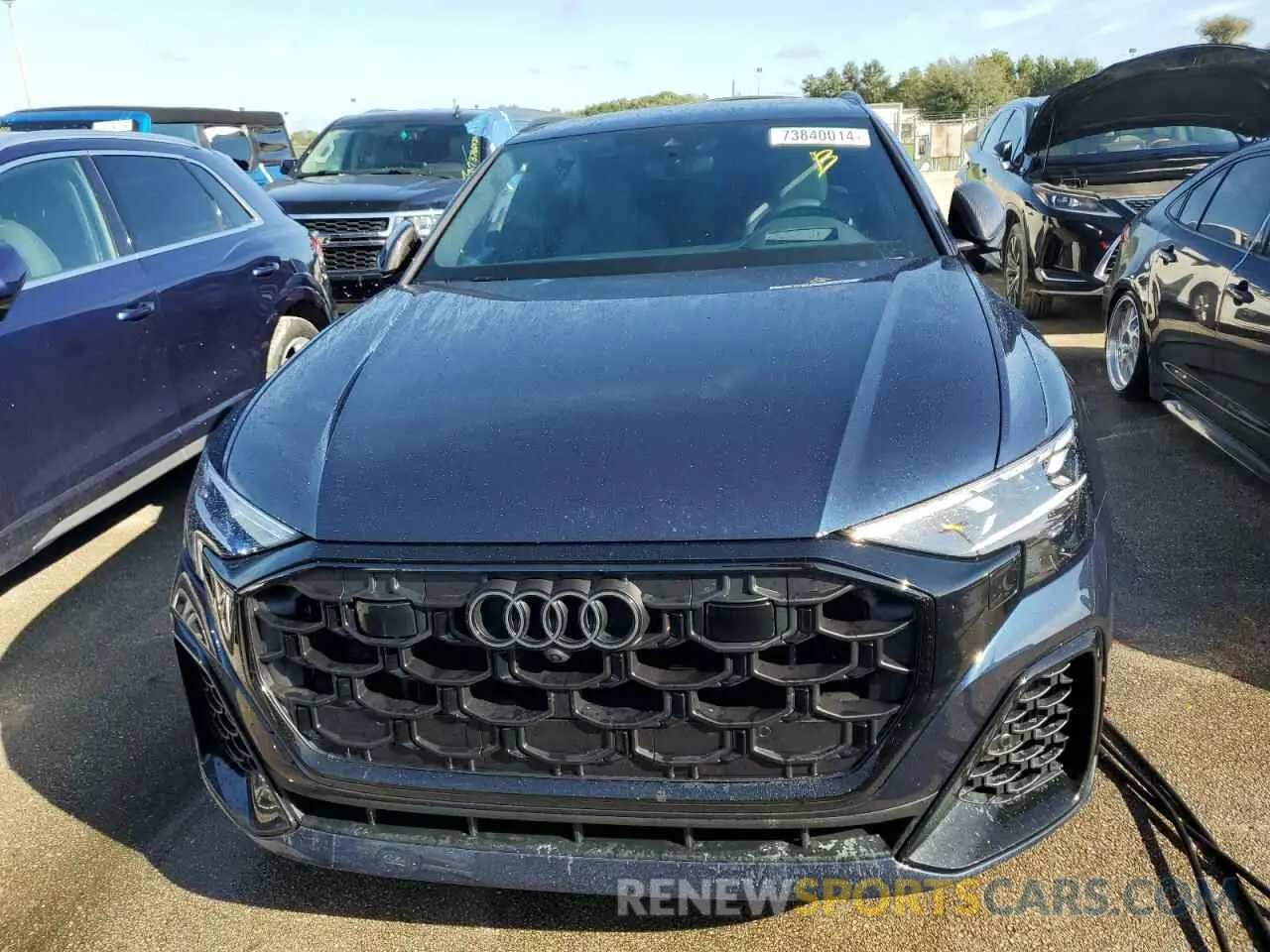 5 fotografías del automóvil dañado WA1CWBF11RD007790 AUDI SQ8 2024