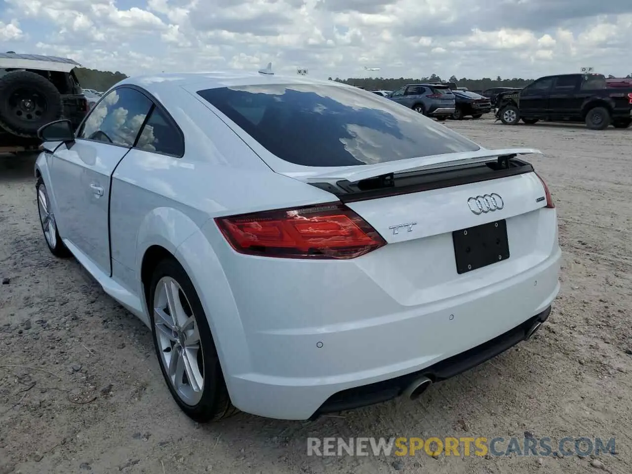3 fotografías del automóvil dañado TRUAEAFV5L1002913 AUDI TT 2020