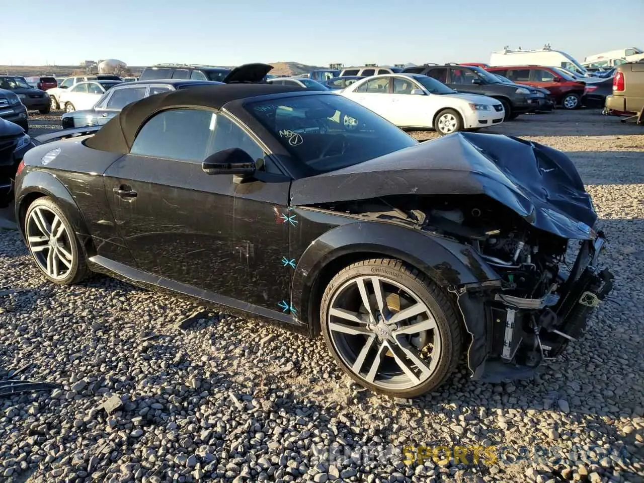 4 fotografías del automóvil dañado TRUTECFVXL1005858 AUDI TT 2020
