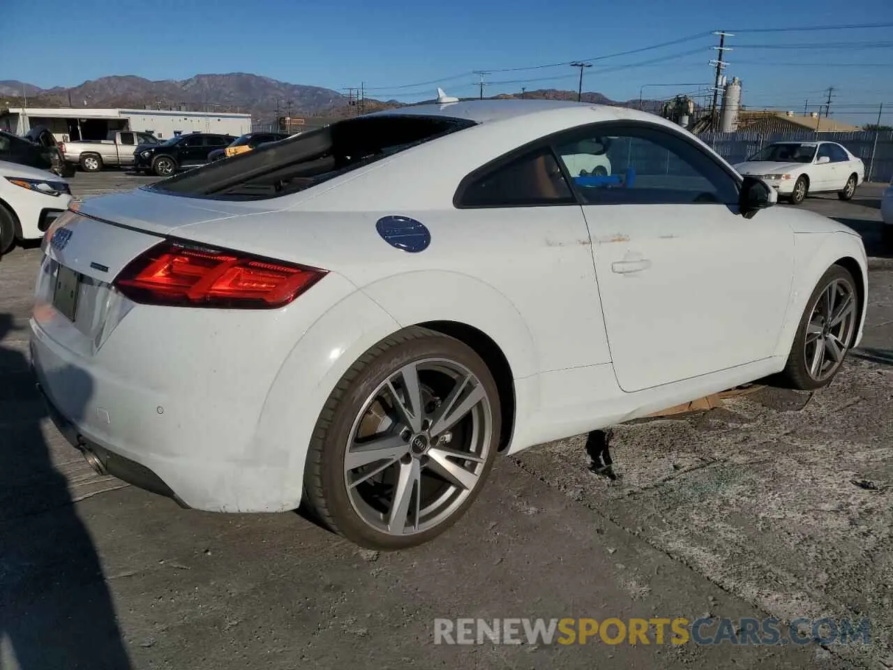 3 fotografías del automóvil dañado TRUAEAFV7P1008024 AUDI TT 2023