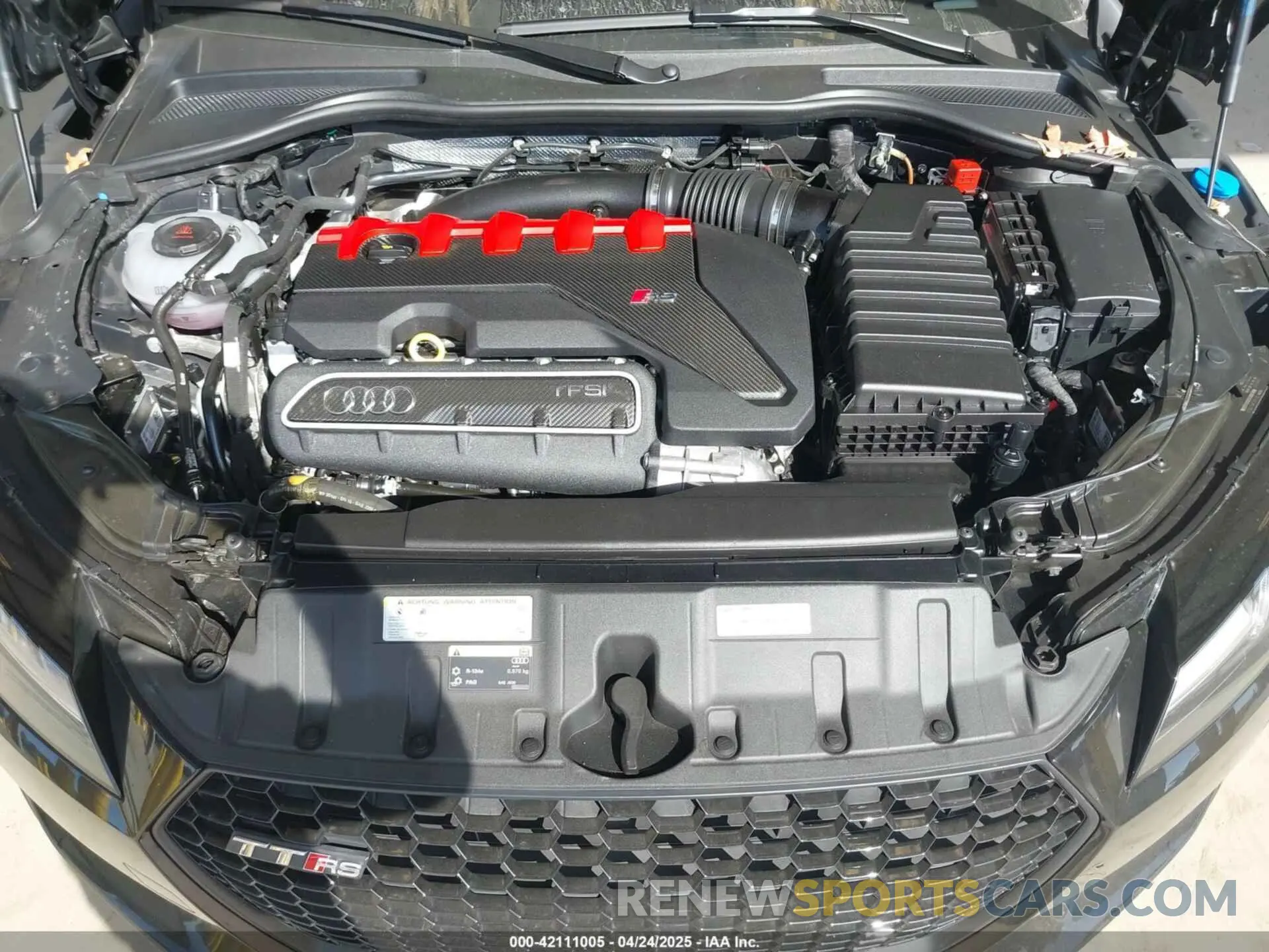 10 fotografías del automóvil dañado WUAASAFVXL1900834 AUDI TT RS 2020