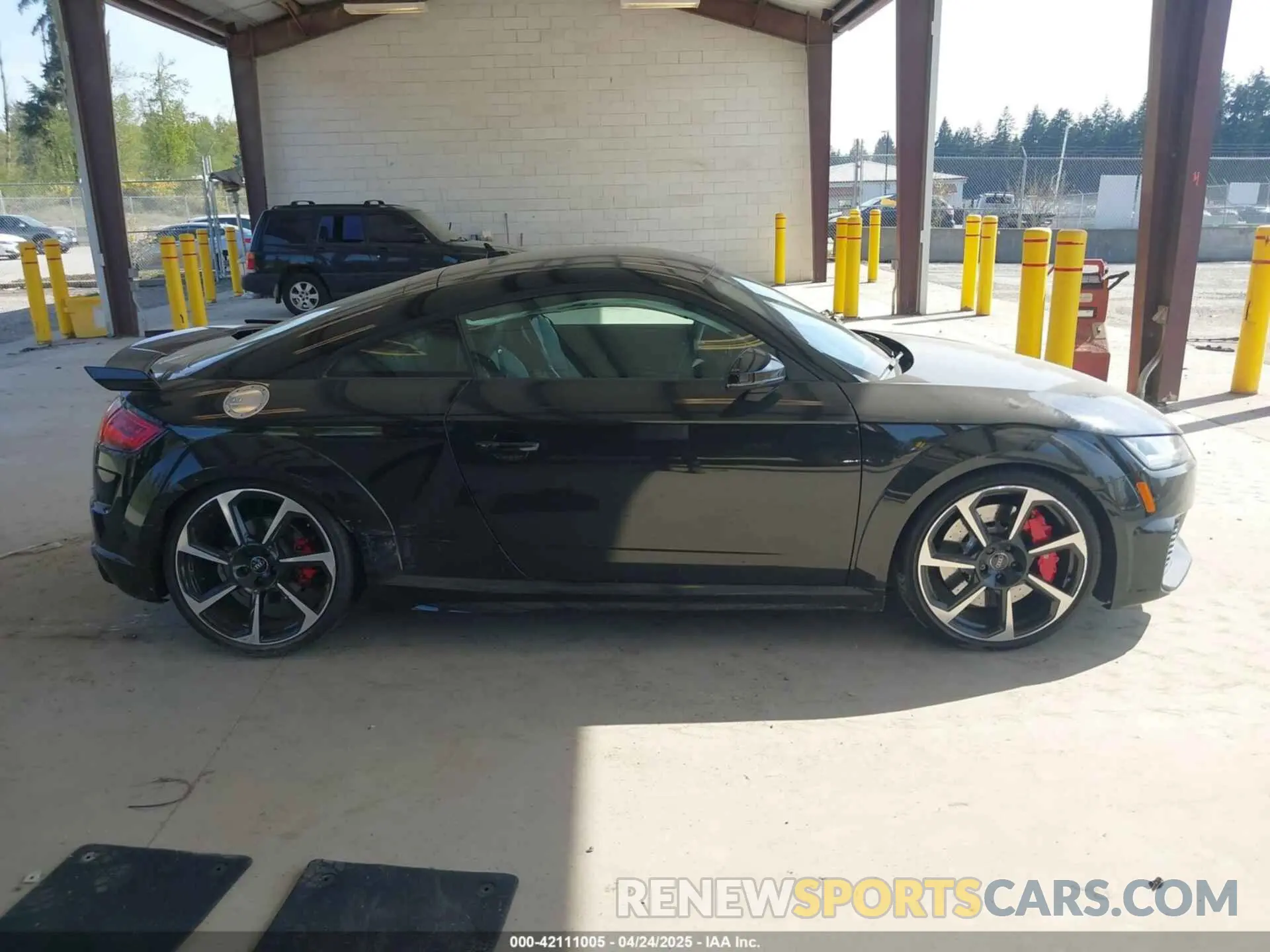 12 fotografías del automóvil dañado WUAASAFVXL1900834 AUDI TT RS 2020