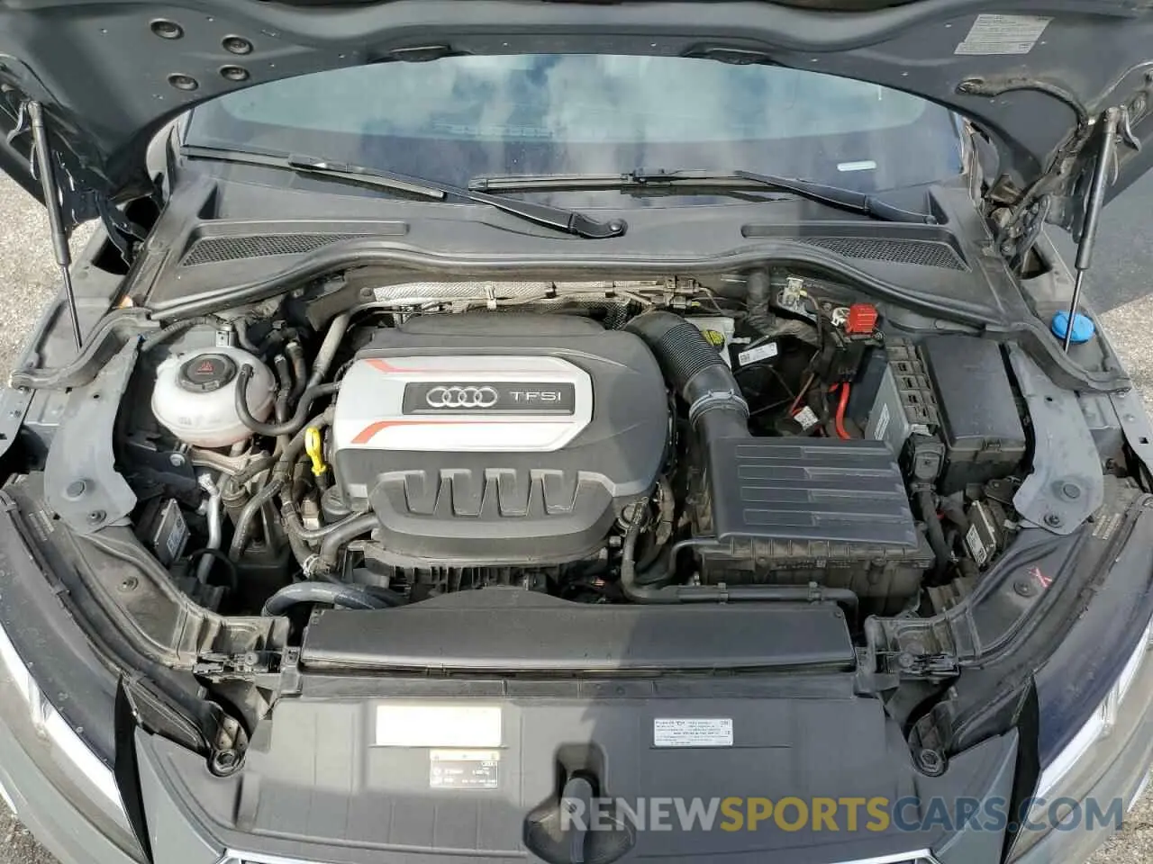 11 fotografías del automóvil dañado TRUA1AFV8K1005833 AUDI TTS 2019