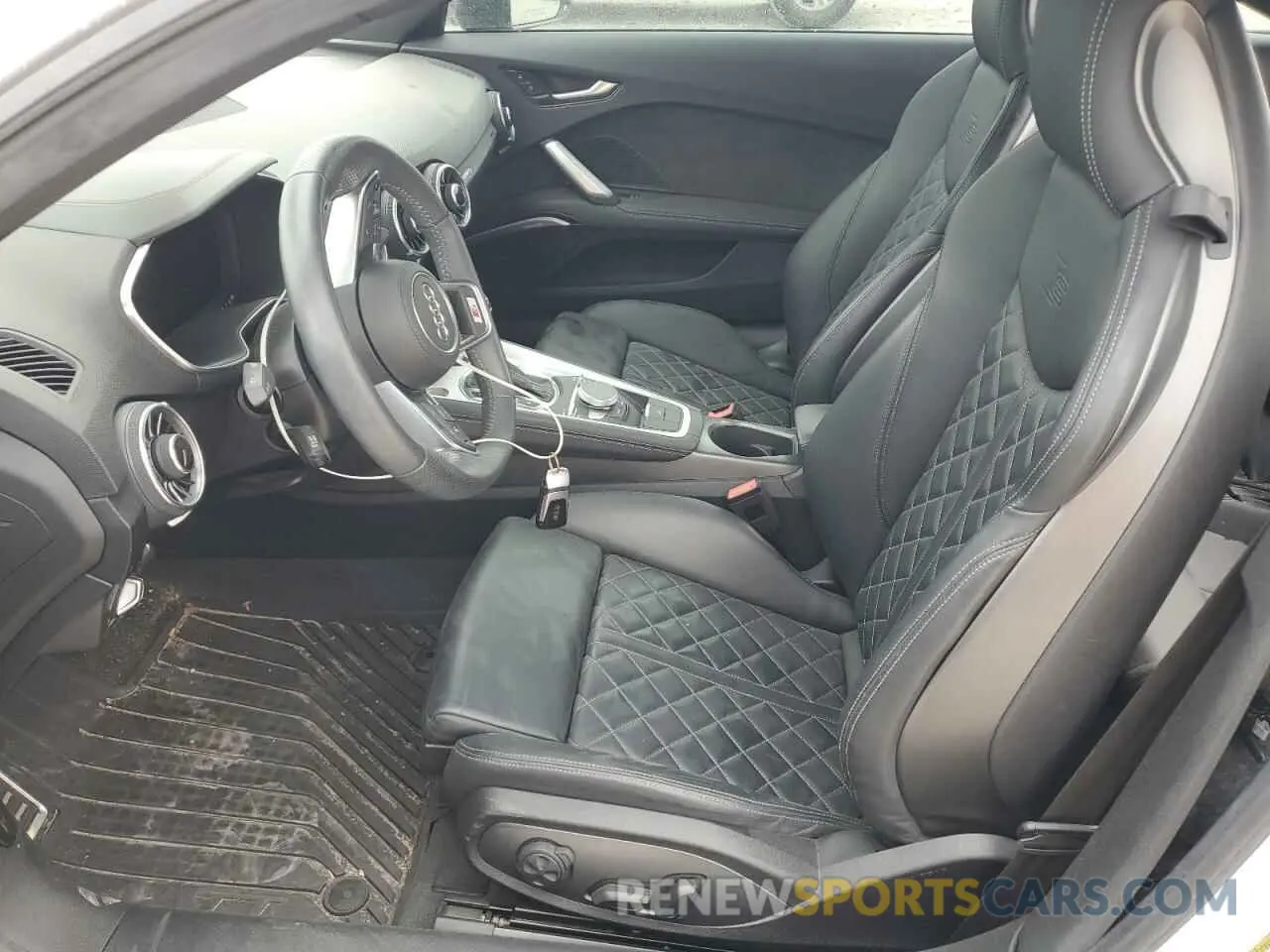 7 fotografías del automóvil dañado TRUA1AFV8K1011258 AUDI TTS 2019