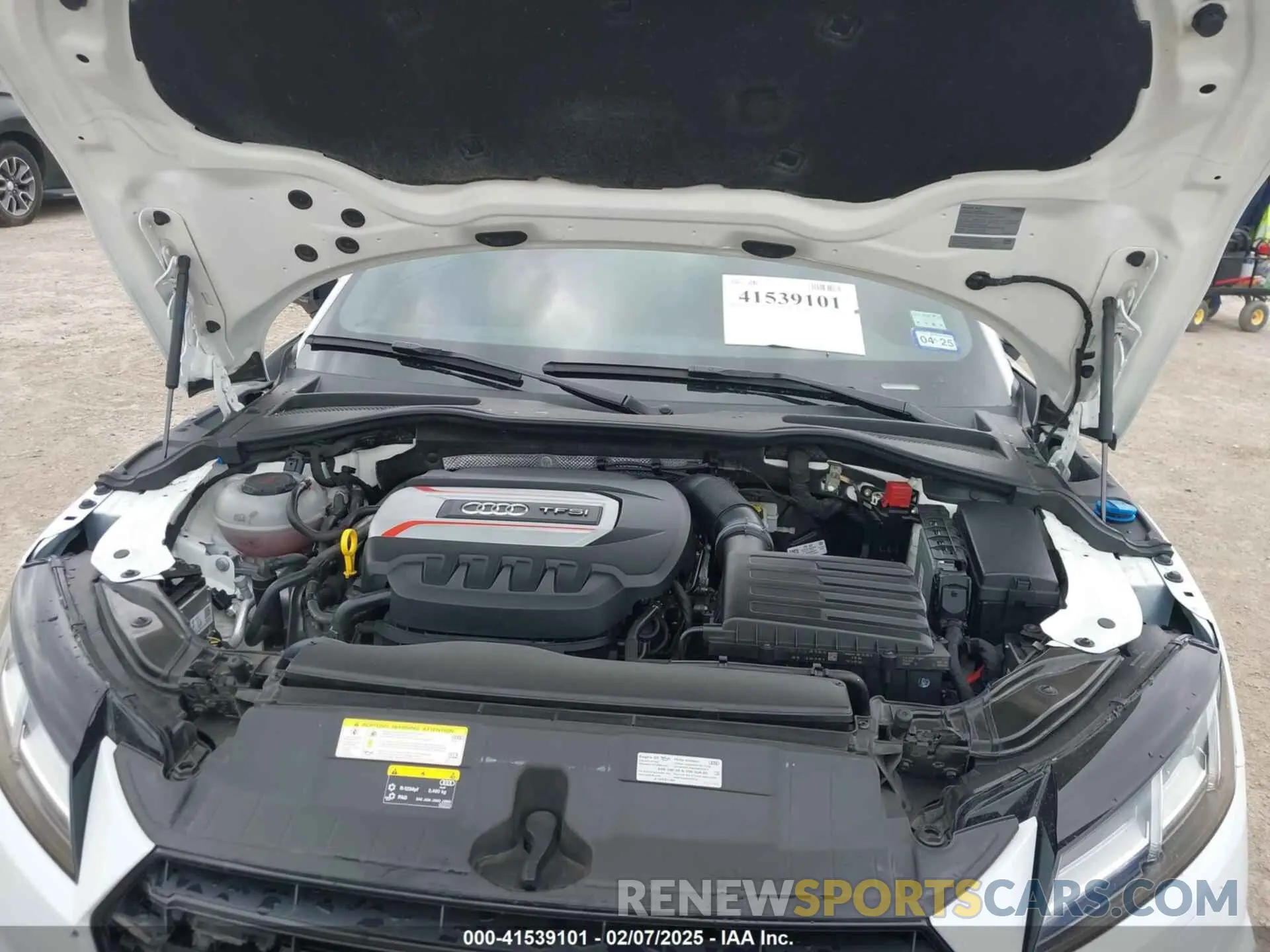 10 fotografías del automóvil dañado TRUA1AFV4L1006379 AUDI TTS 2020