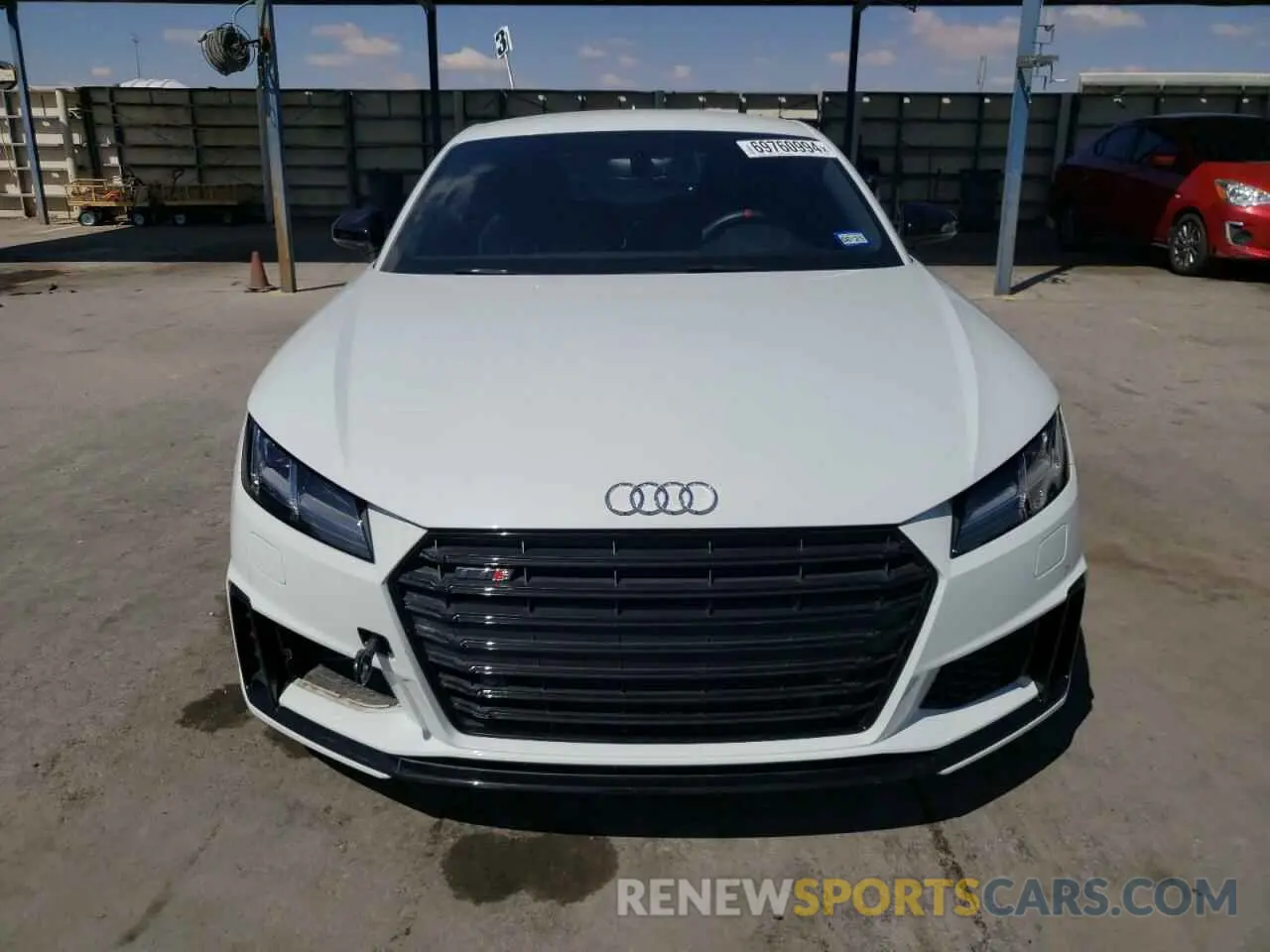 5 fotografías del automóvil dañado TRUA1AFV8N1002984 AUDI TTS 2022