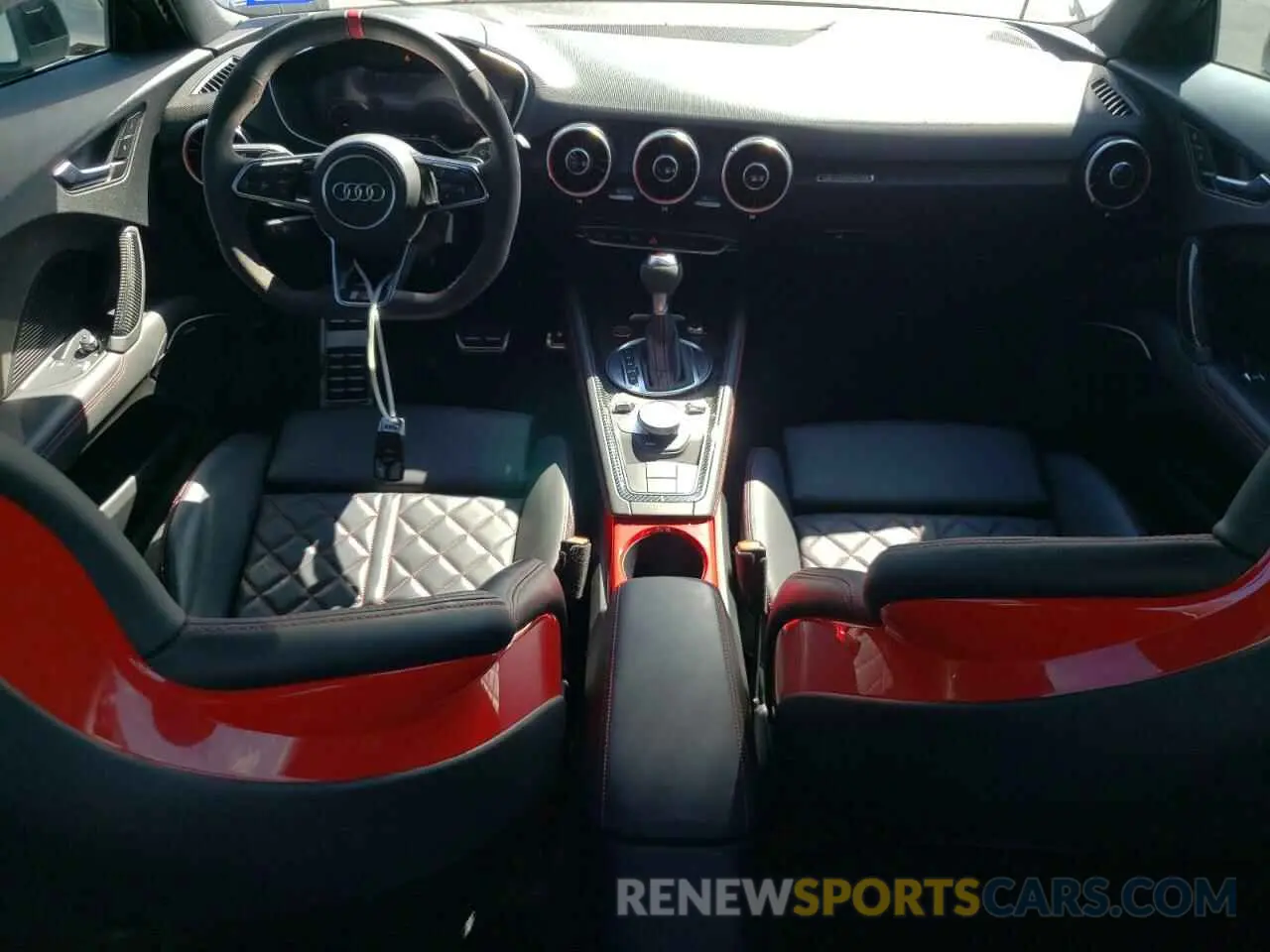 8 fotografías del automóvil dañado TRUA1AFV8N1002984 AUDI TTS 2022