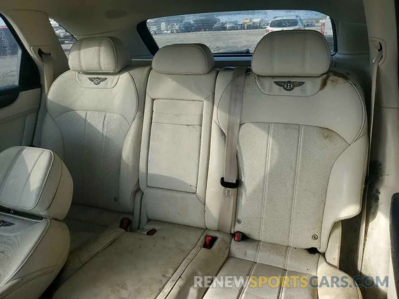 10 fotografías del automóvil dañado SJAAM2ZV6KC026009 BENTLEY ALL MODELS 2019