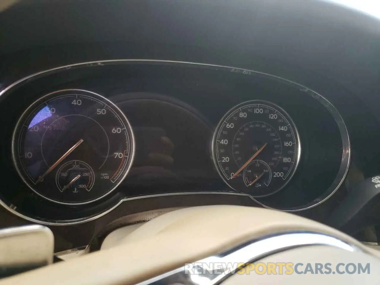 8 fotografías del automóvil dañado SJAAM2ZVXKC024800 BENTLEY ALL MODELS 2019