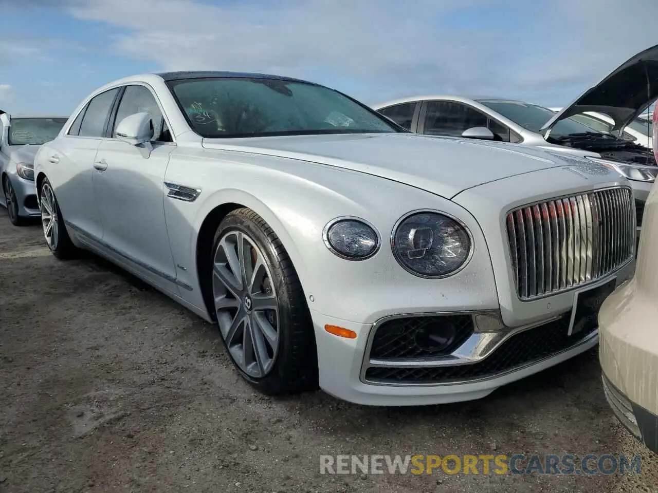 4 fotografías del automóvil dañado SCBBB6ZG2LC079831 BENTLEY ALL MODELS 2020