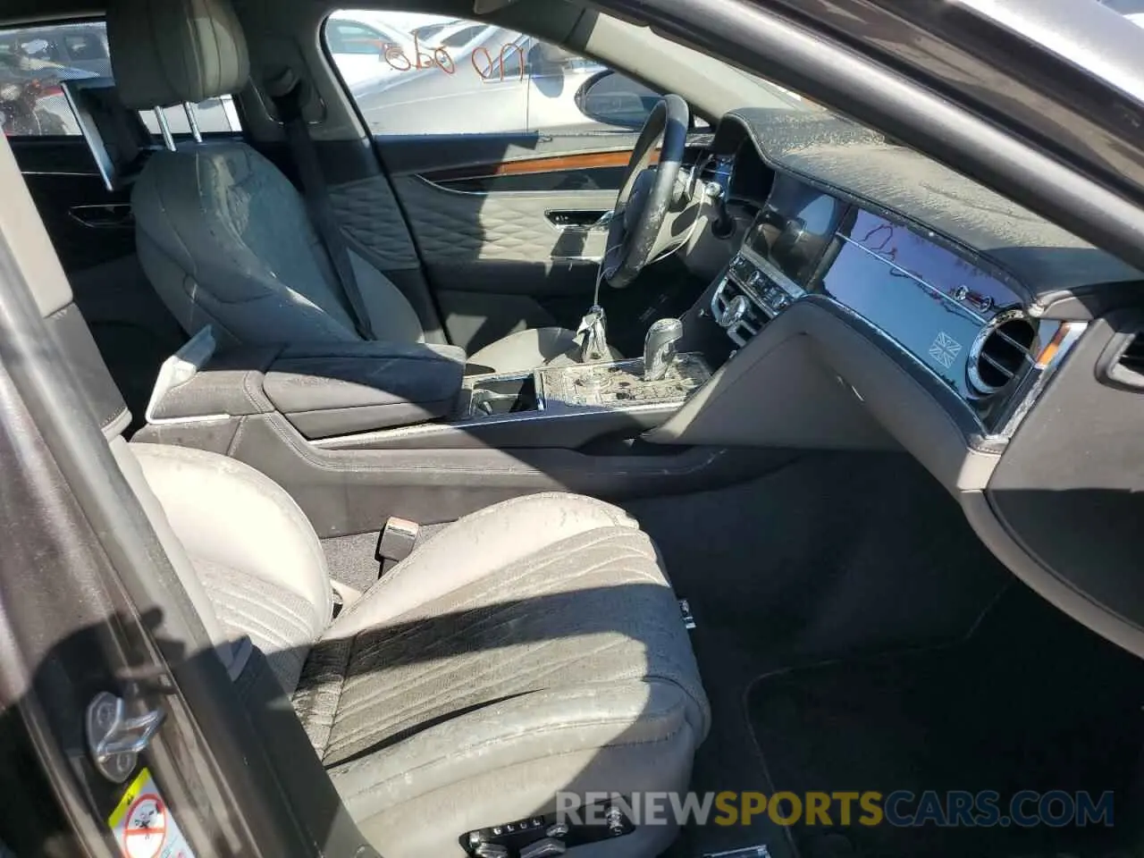5 fotografías del automóvil dañado SCBBB6ZG7LC082062 BENTLEY ALL MODELS 2020