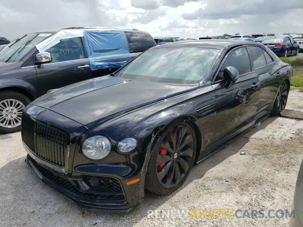 2 fotografías del automóvil dañado SCBBG6ZG6MC086641 BENTLEY ALL MODELS 2021