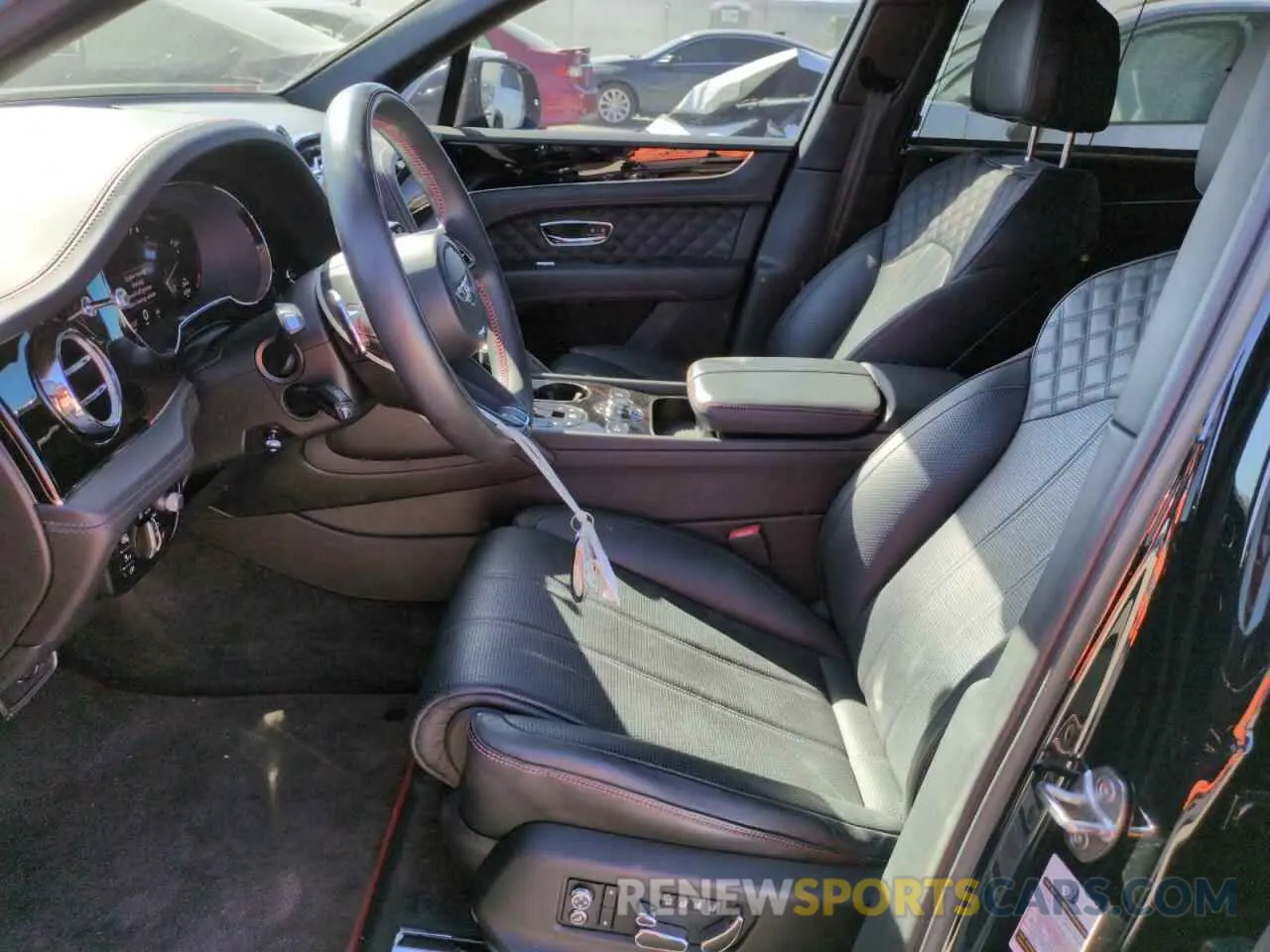 7 fotografías del automóvil dañado SJAAM2ZV2MC032781 BENTLEY ALL MODELS 2021