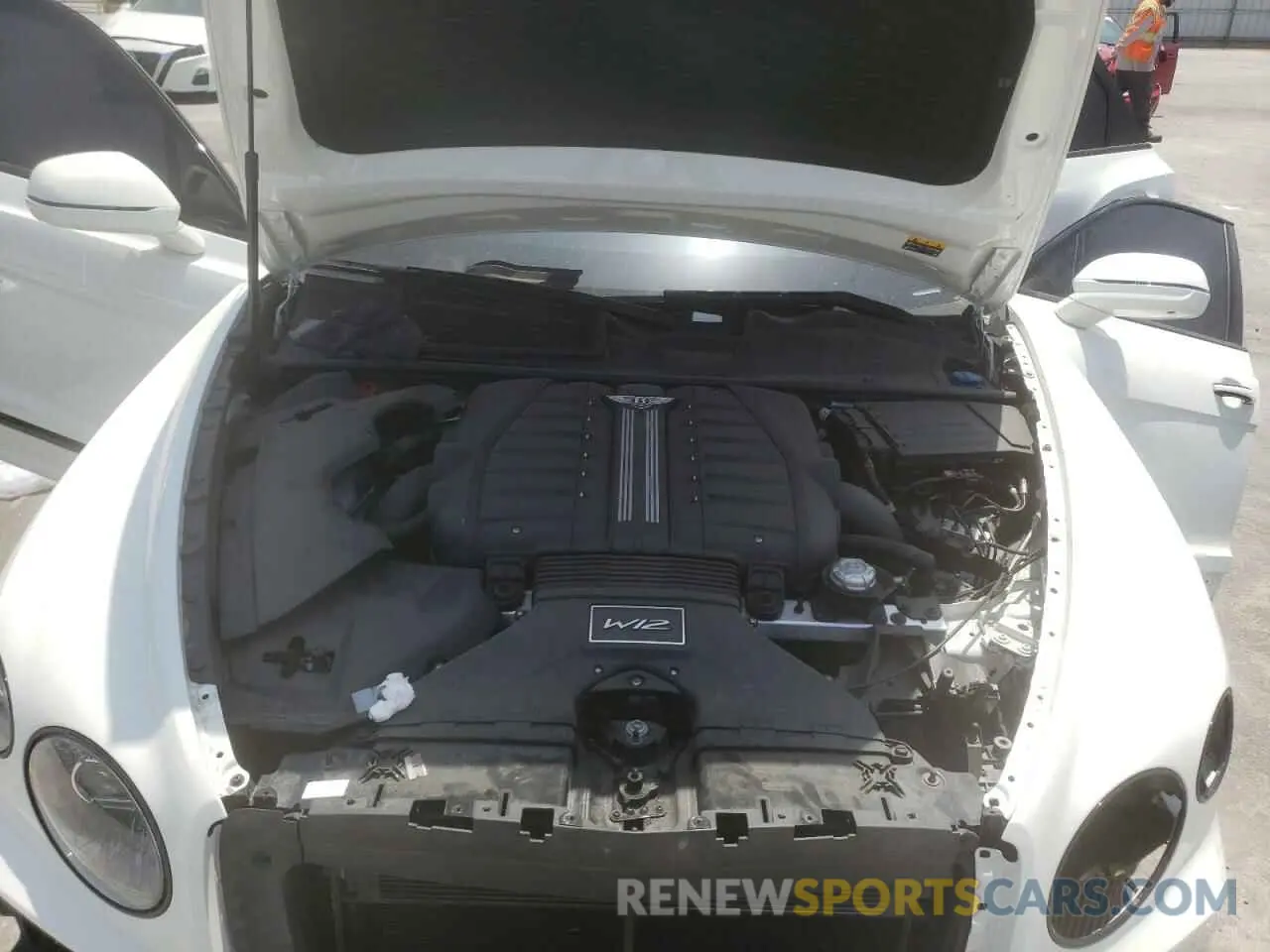 7 fotografías del automóvil dañado SJAAR2ZV7MC036214 BENTLEY ALL MODELS 2021