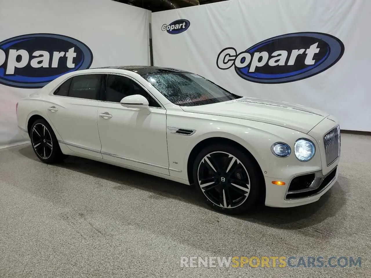 4 fotografías del automóvil dañado SCBBG6ZG1NC002906 BENTLEY ALL MODELS 2022
