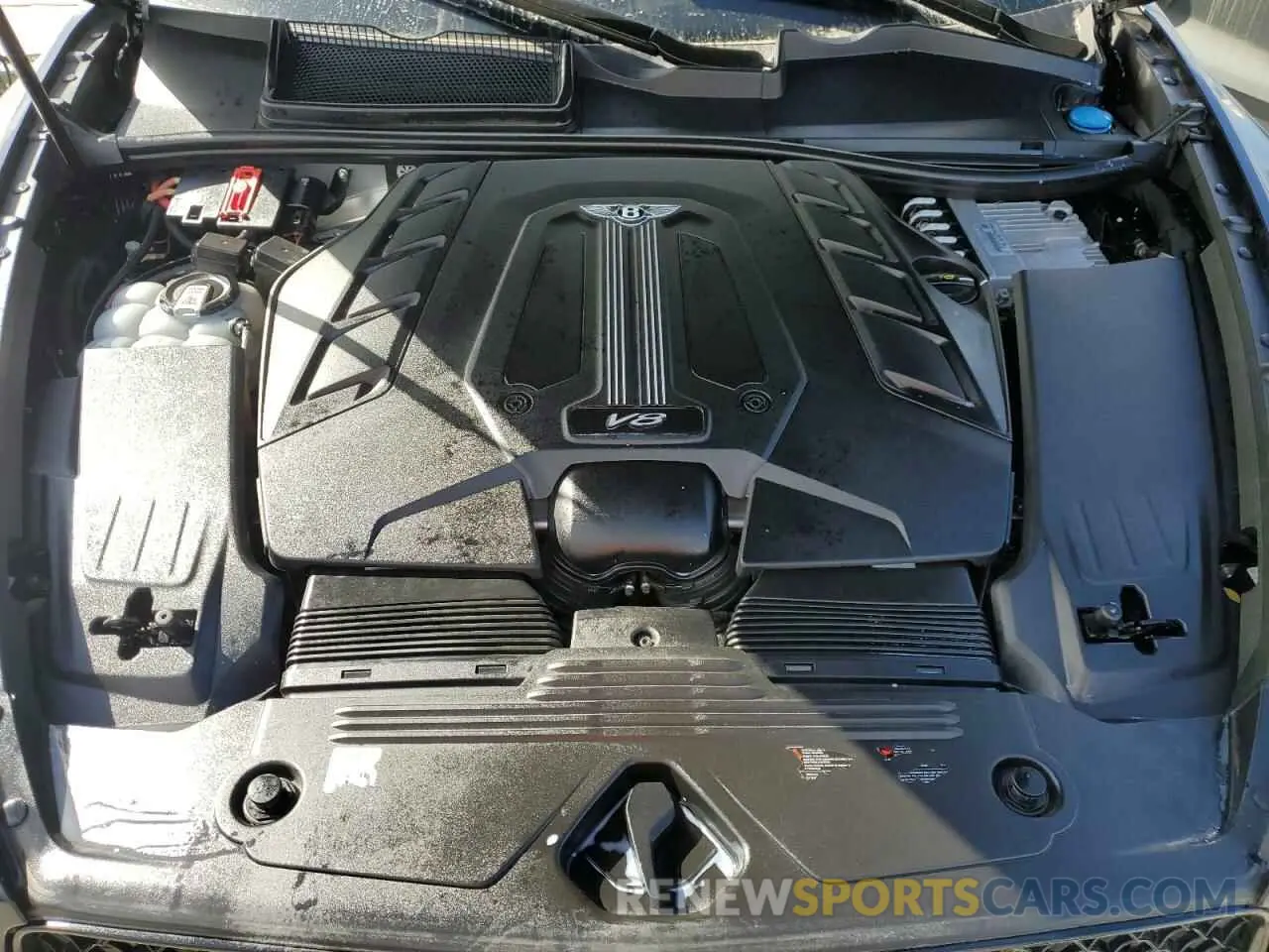 12 fotografías del automóvil dañado SJAAM2ZV9NC013534 BENTLEY ALL MODELS 2022