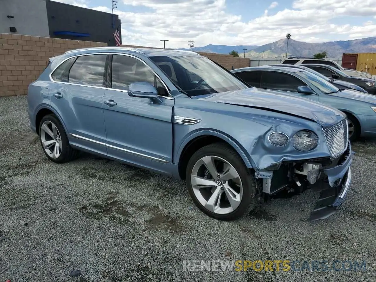 4 fotografías del automóvil dañado SJAAM2ZV9NC016403 BENTLEY ALL MODELS 2022