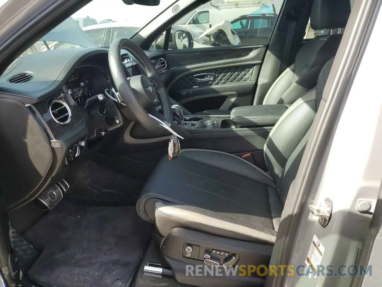 7 fotografías del automóvil dañado SJAAR2ZV5NC013998 BENTLEY ALL MODELS 2022