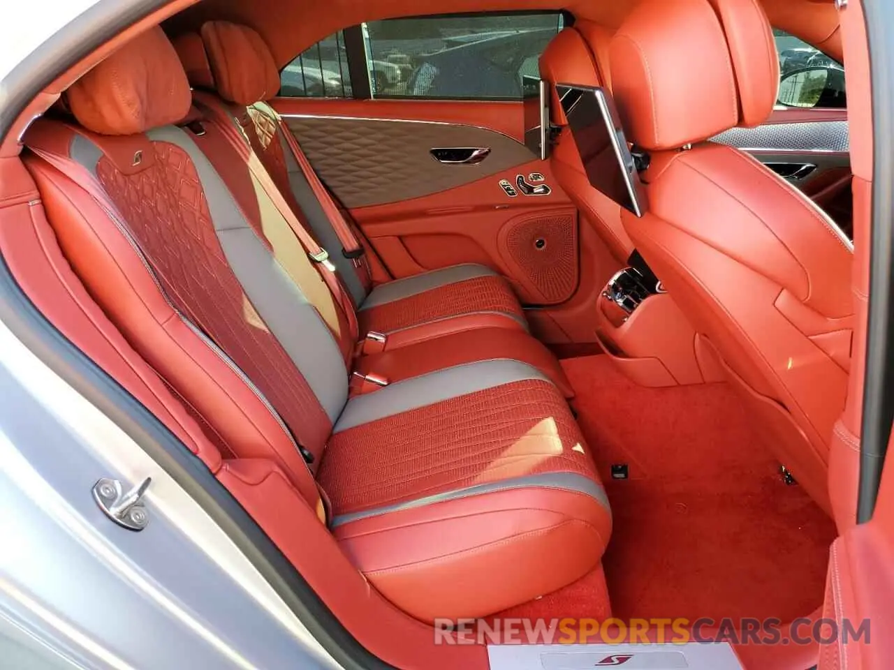 10 fotografías del automóvil dañado SCBBG6ZG6PC005447 BENTLEY ALL MODELS 2023