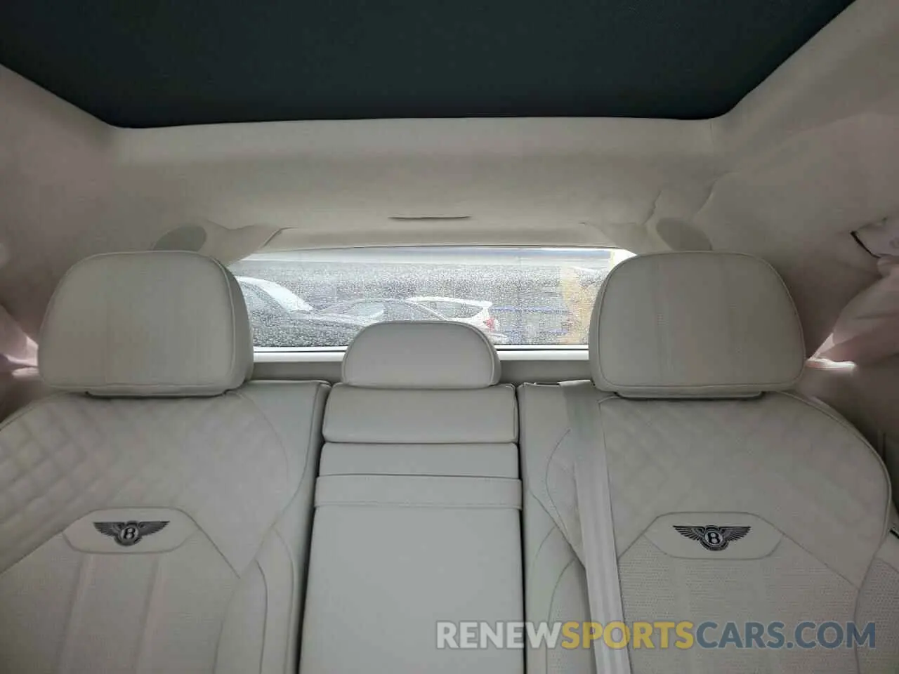 10 fotografías del automóvil dañado SJAAT2ZV5PC024326 BENTLEY ALL MODELS 2023